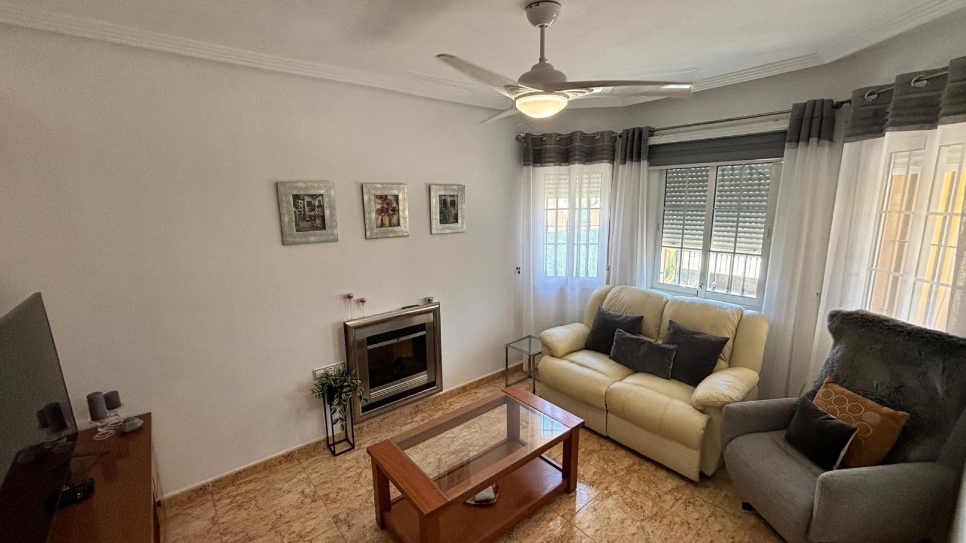 Resale - Villa - Guardamar del Segura - El Raso