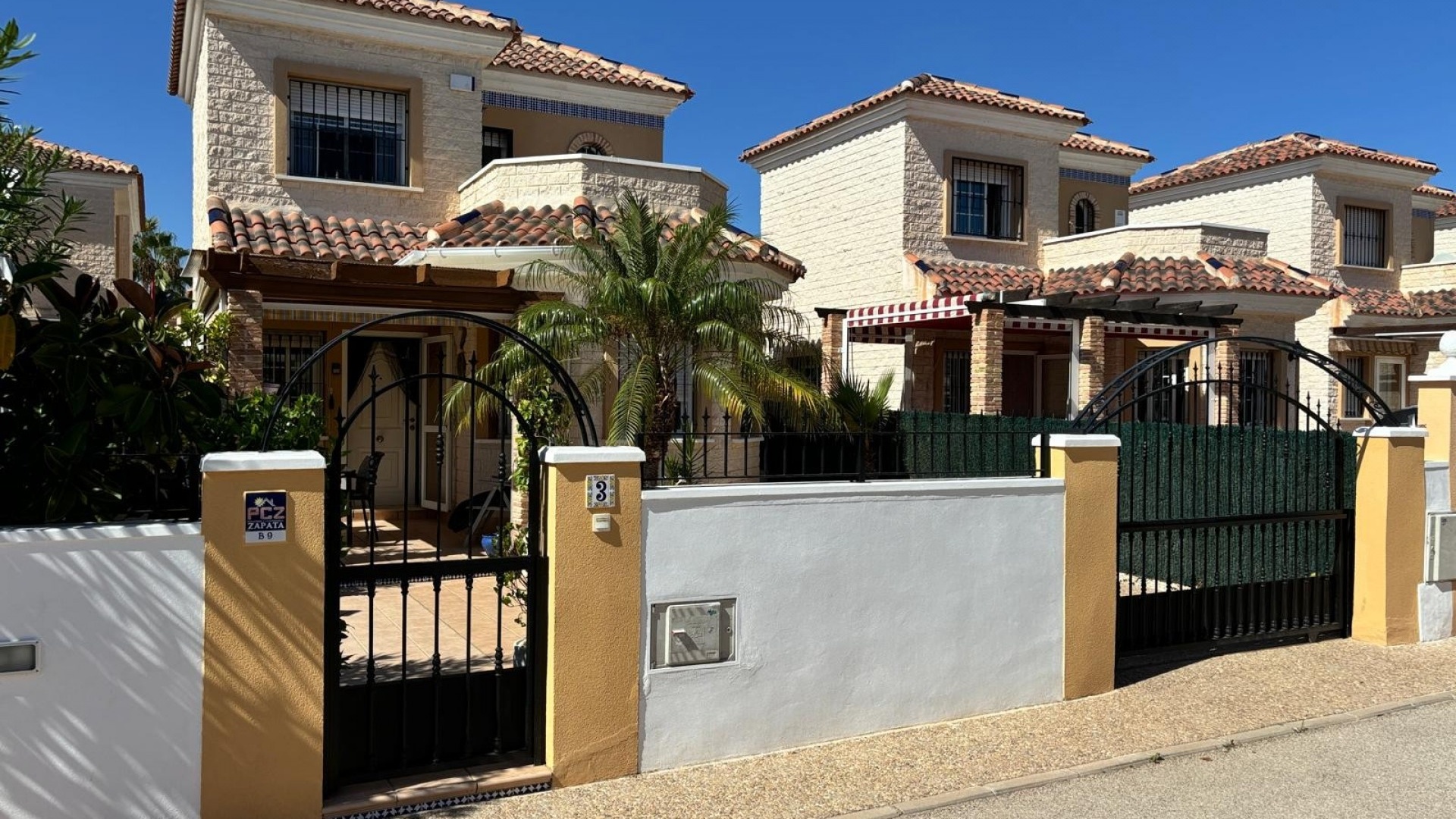 Resale - Villa - Guardamar del Segura - El Raso