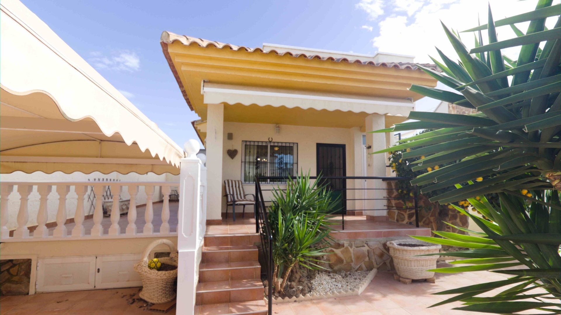 Resale - Villa - Guardamar del Segura - El Raso