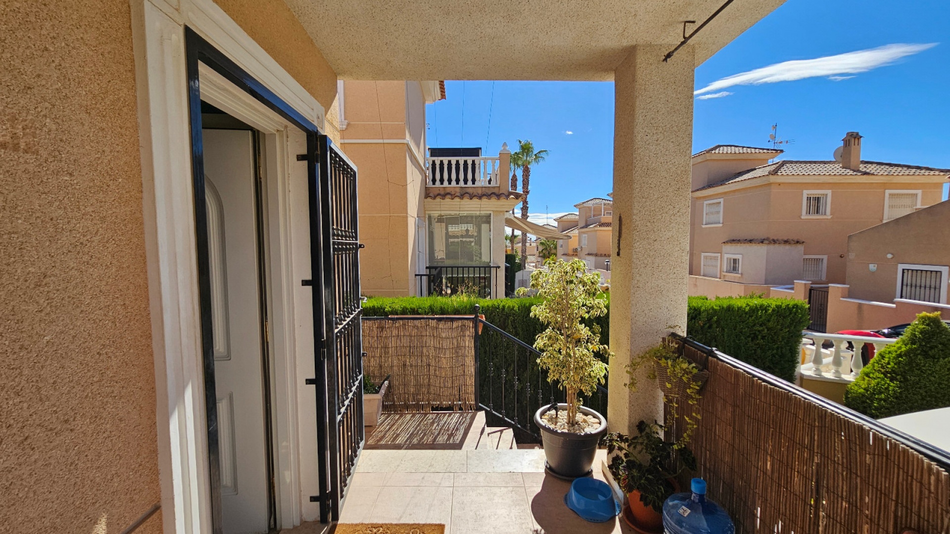 Resale - Villa - Los Altos - royal park