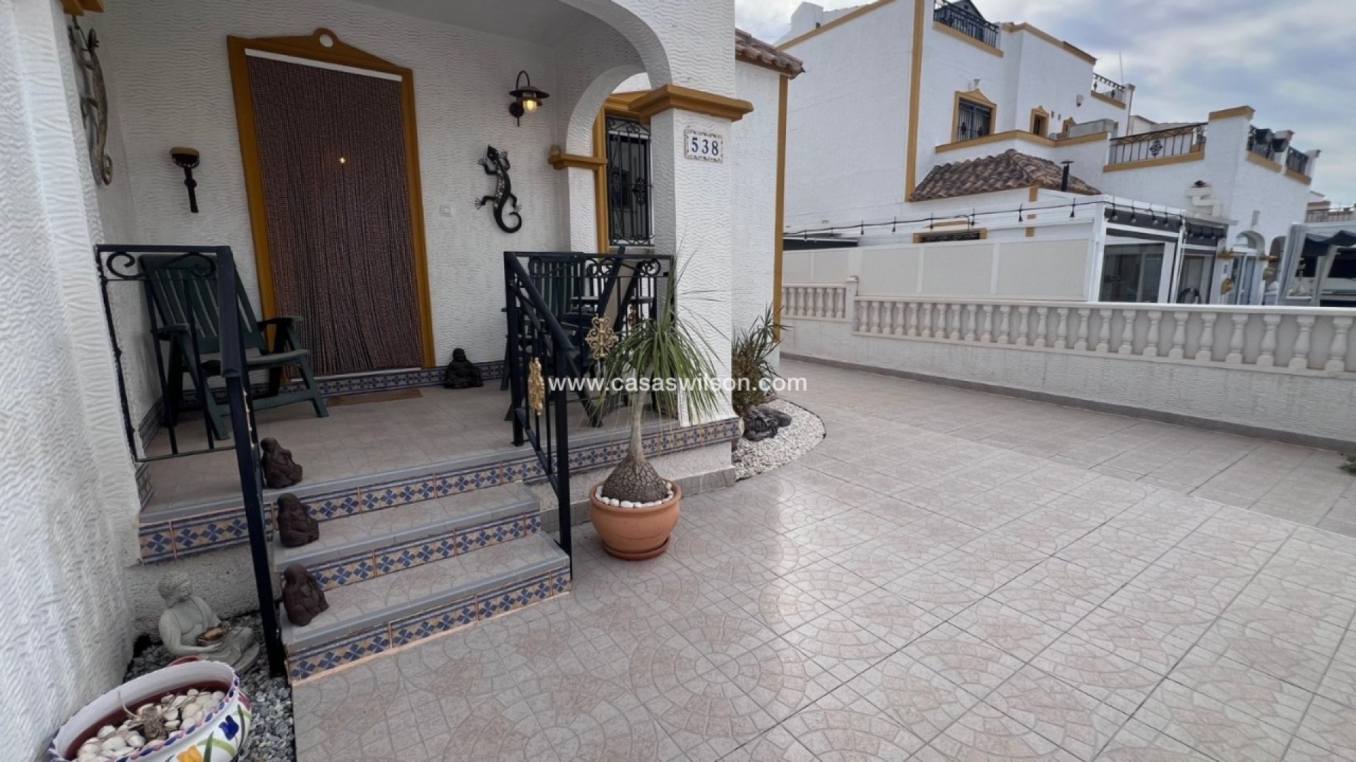 Resale - Villa - Los Montesinos - entre naranjos