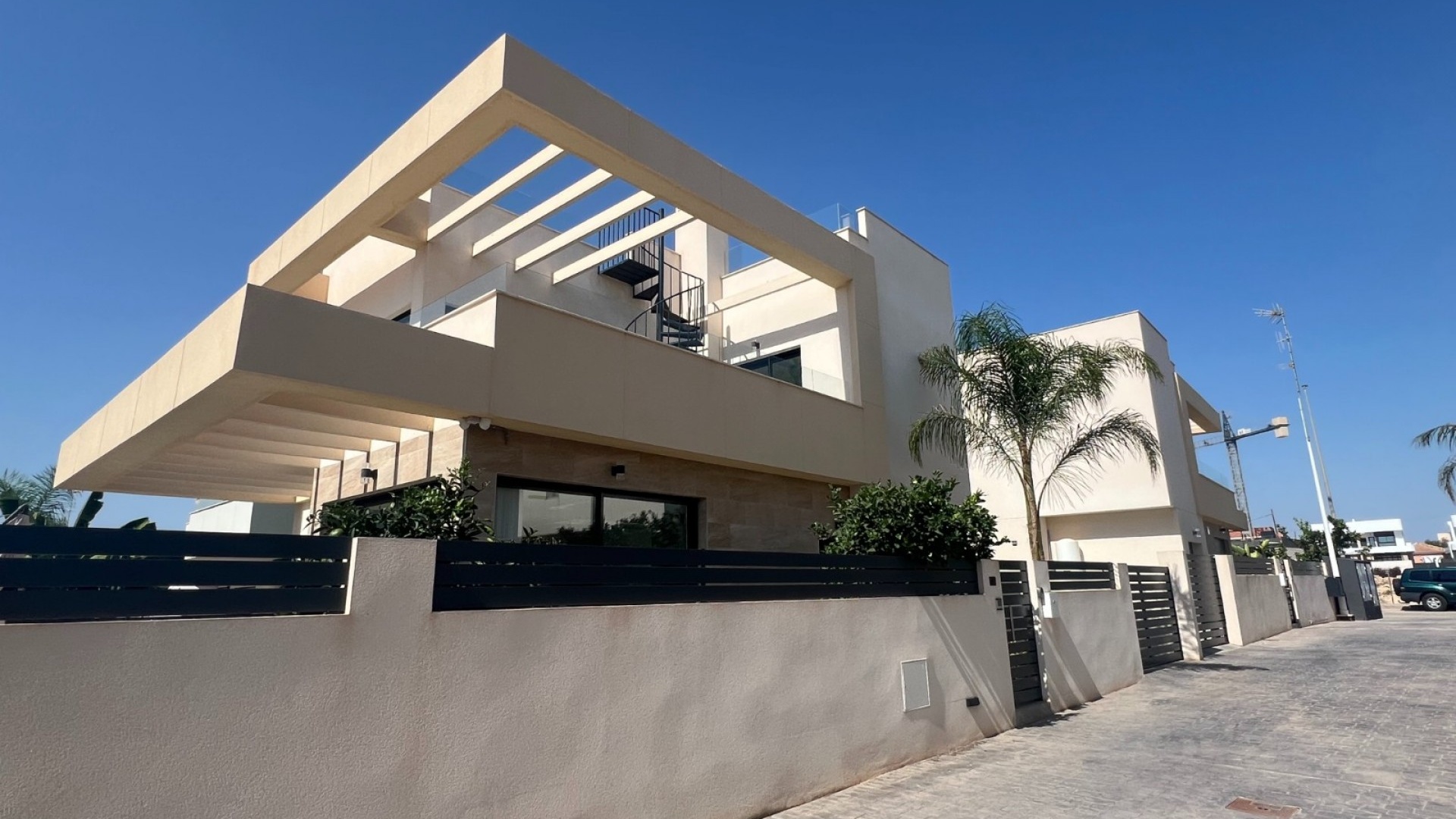 Resale - Villa - Los Montesinos - La Herada