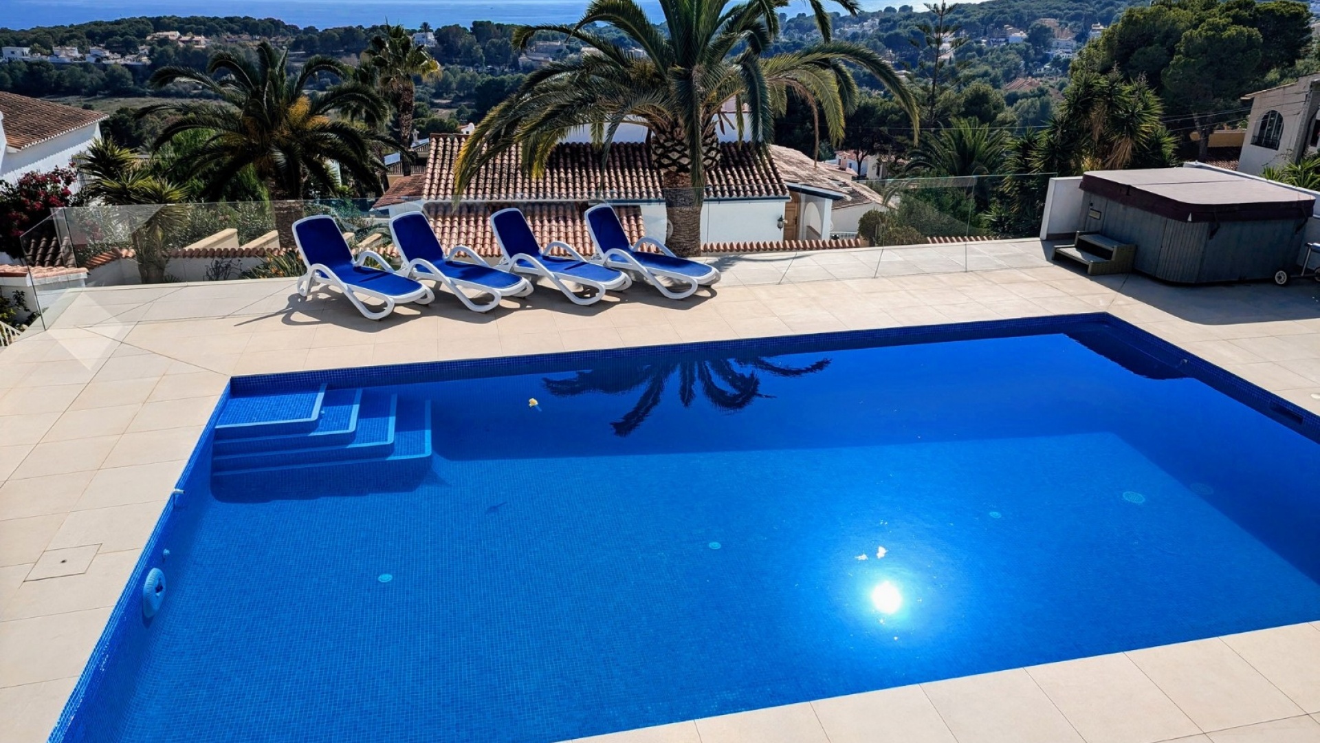 Resale - Villa - Moraira - Pinar de l´Advocat