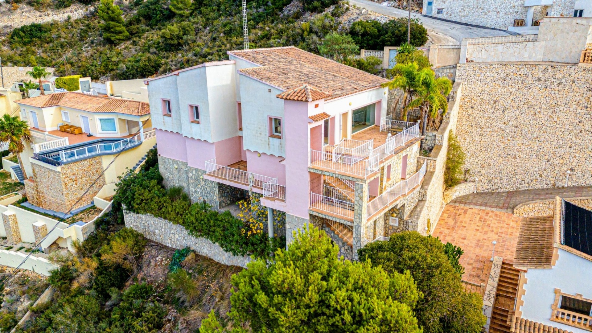 Resale - Villa - Moraira