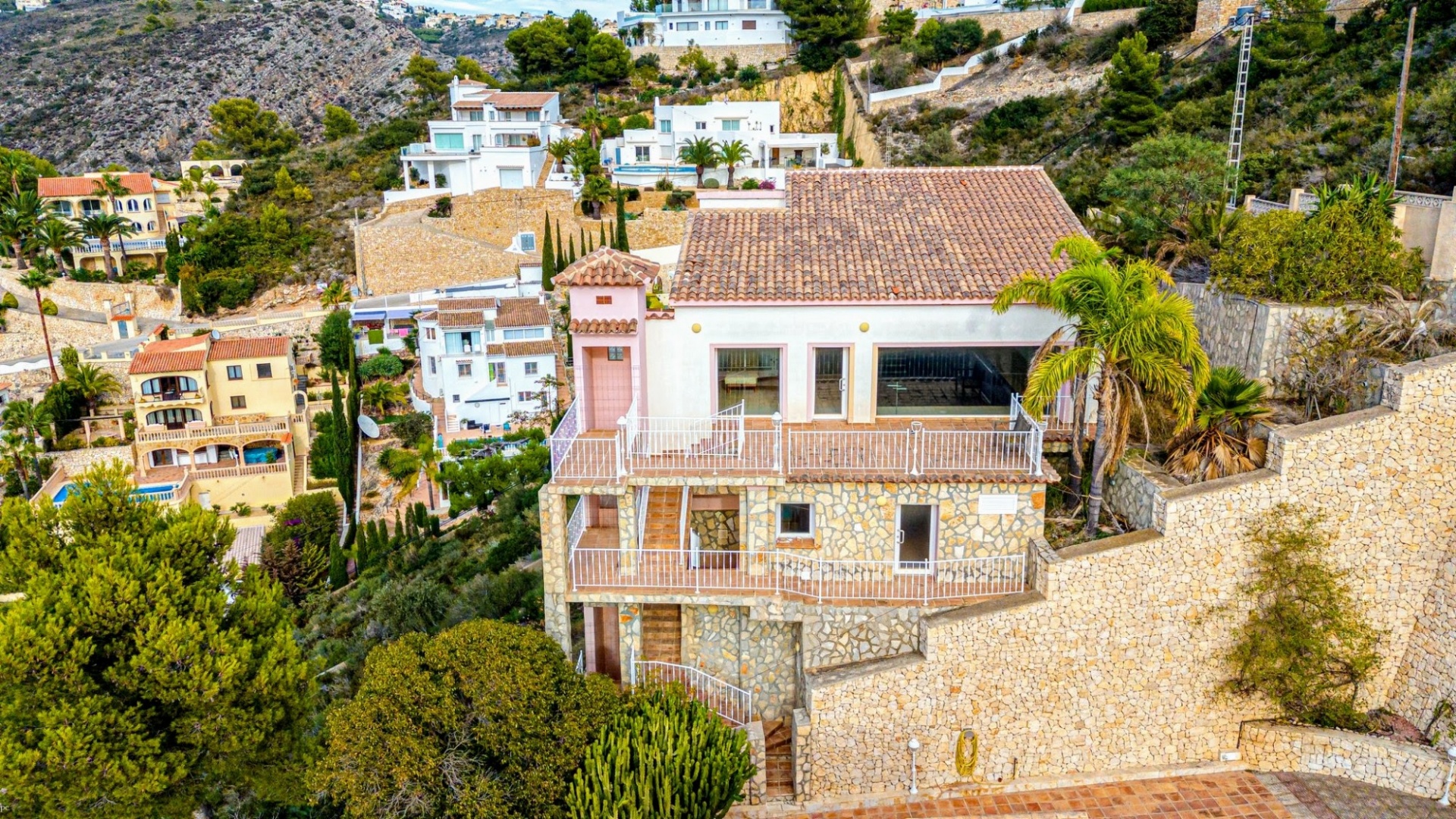 Resale - Villa - Moraira