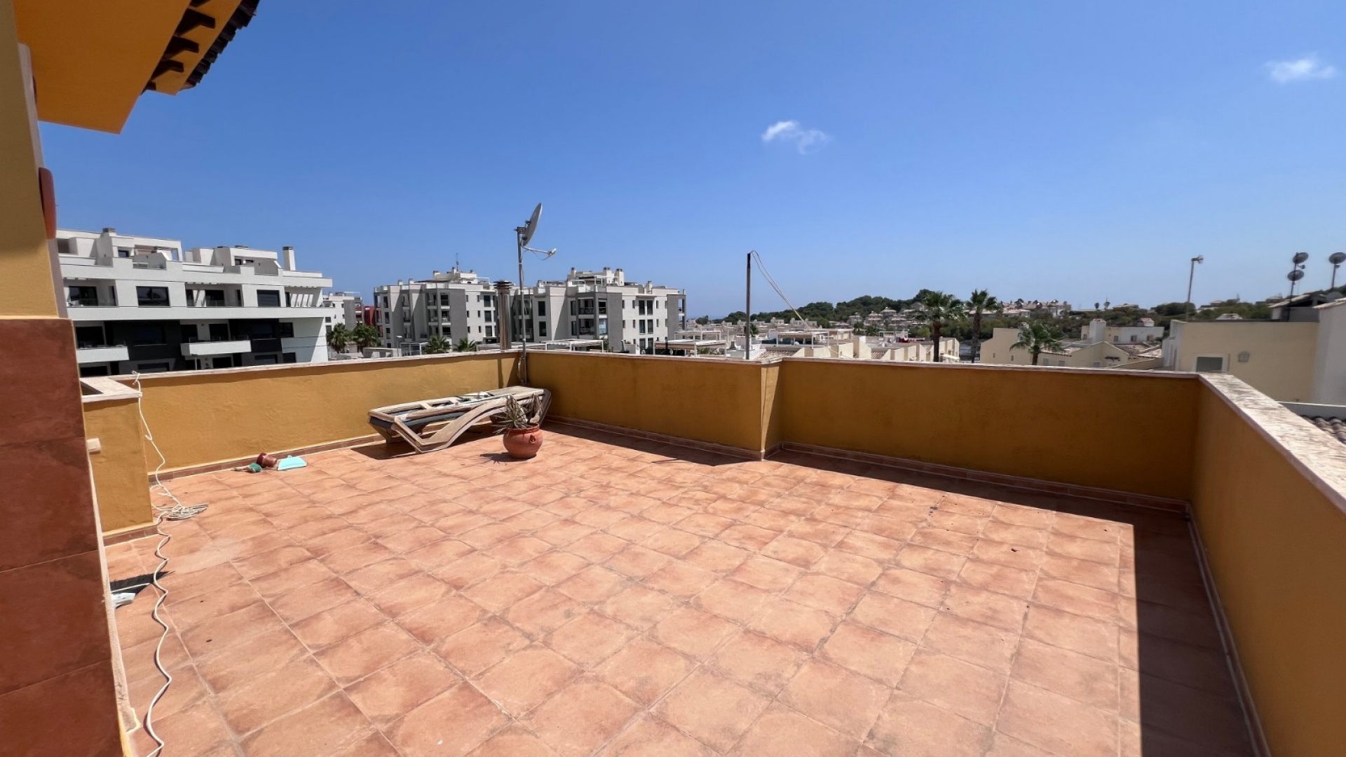 Resale - Villa - Orihuela - Villamartin