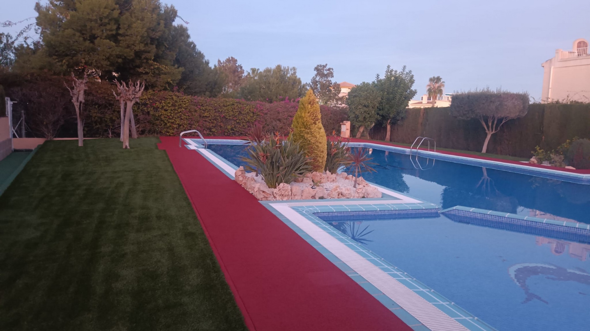 Resale - Villa - Playa Flamenca - avalon