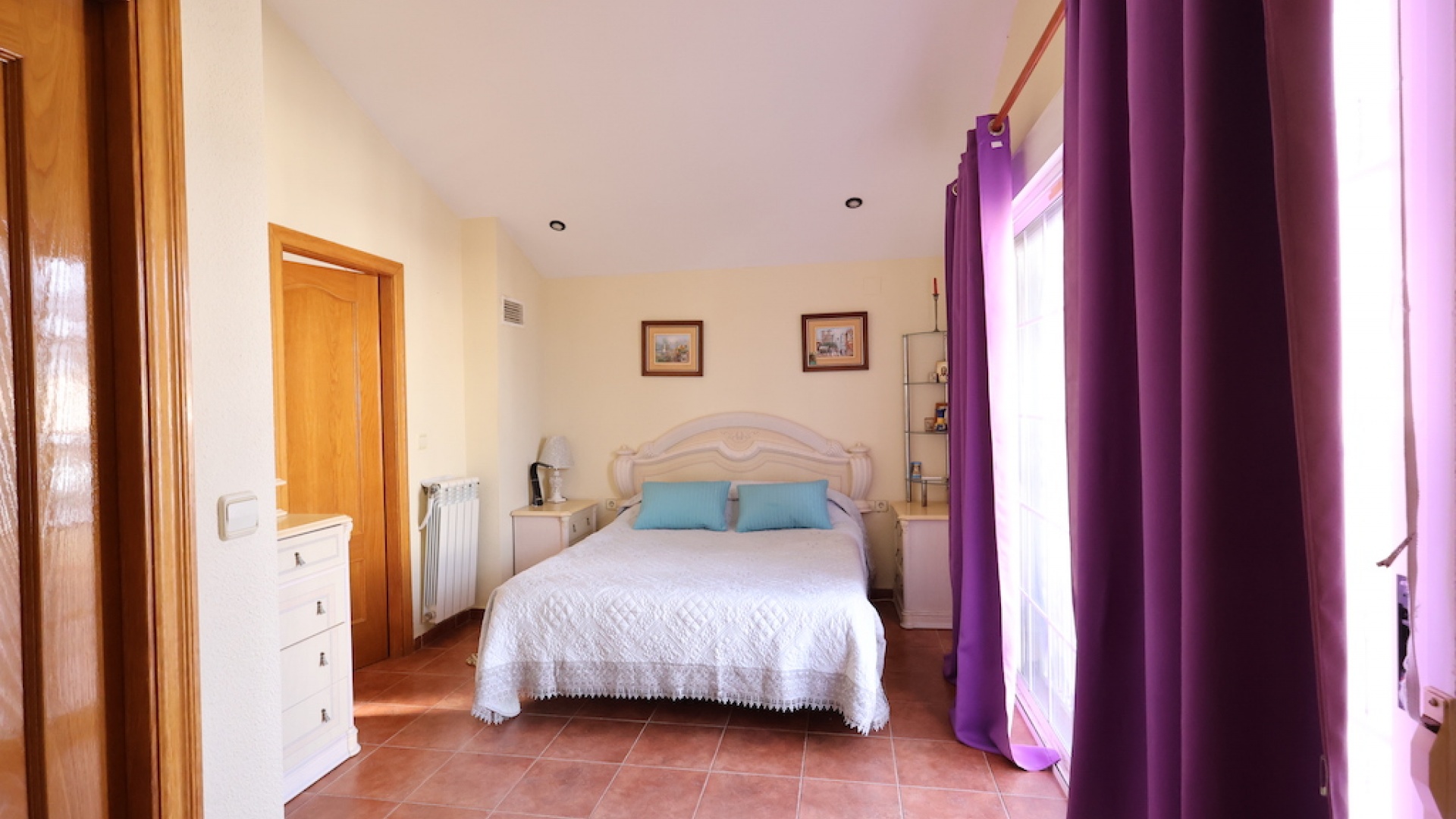 Resale - Villa - Playa Flamenca - beachside playa flamenca