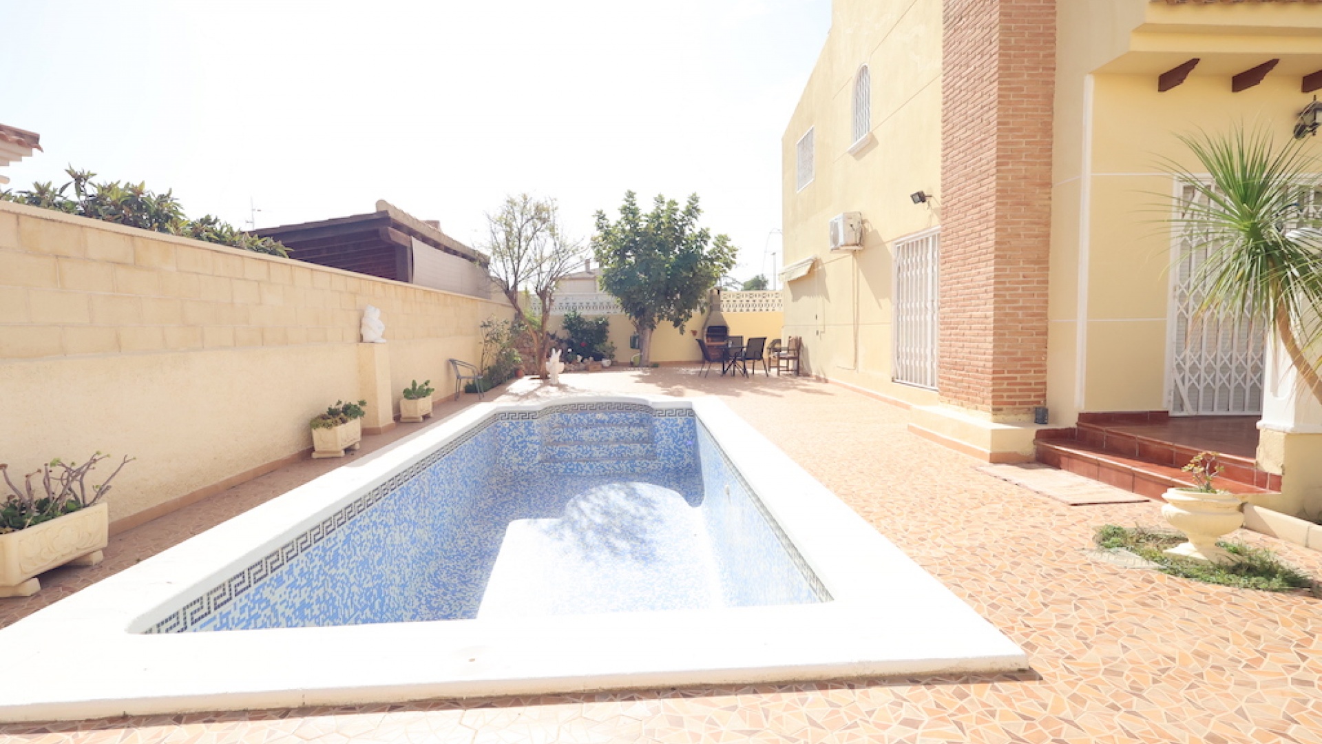 Resale - Villa - Playa Flamenca - beachside playa flamenca