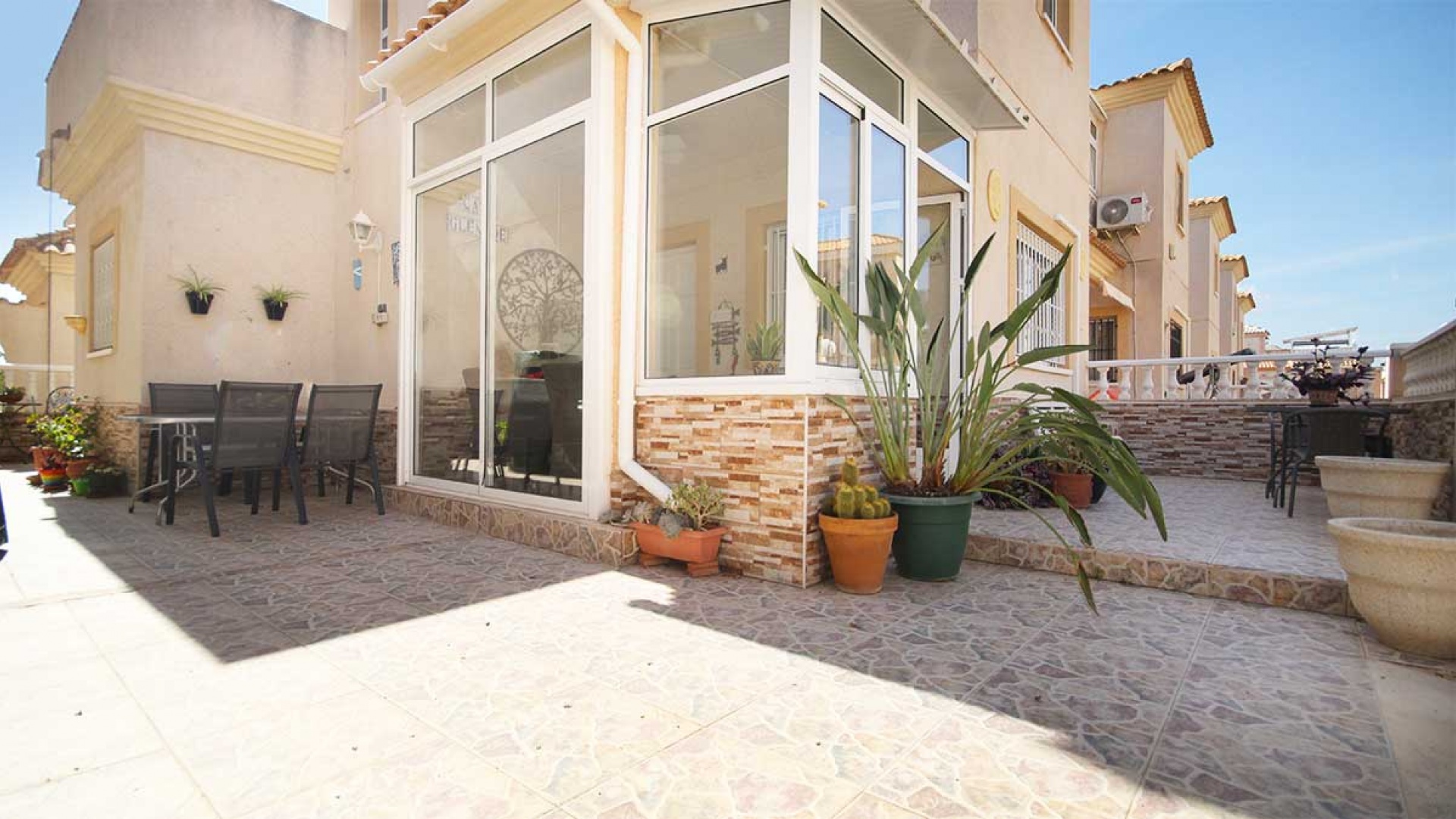 Resale - Villa - Playa Flamenca - La Pinada