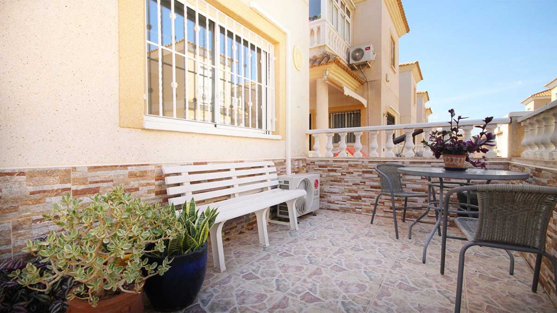 Resale - Villa - Playa Flamenca - La Pinada