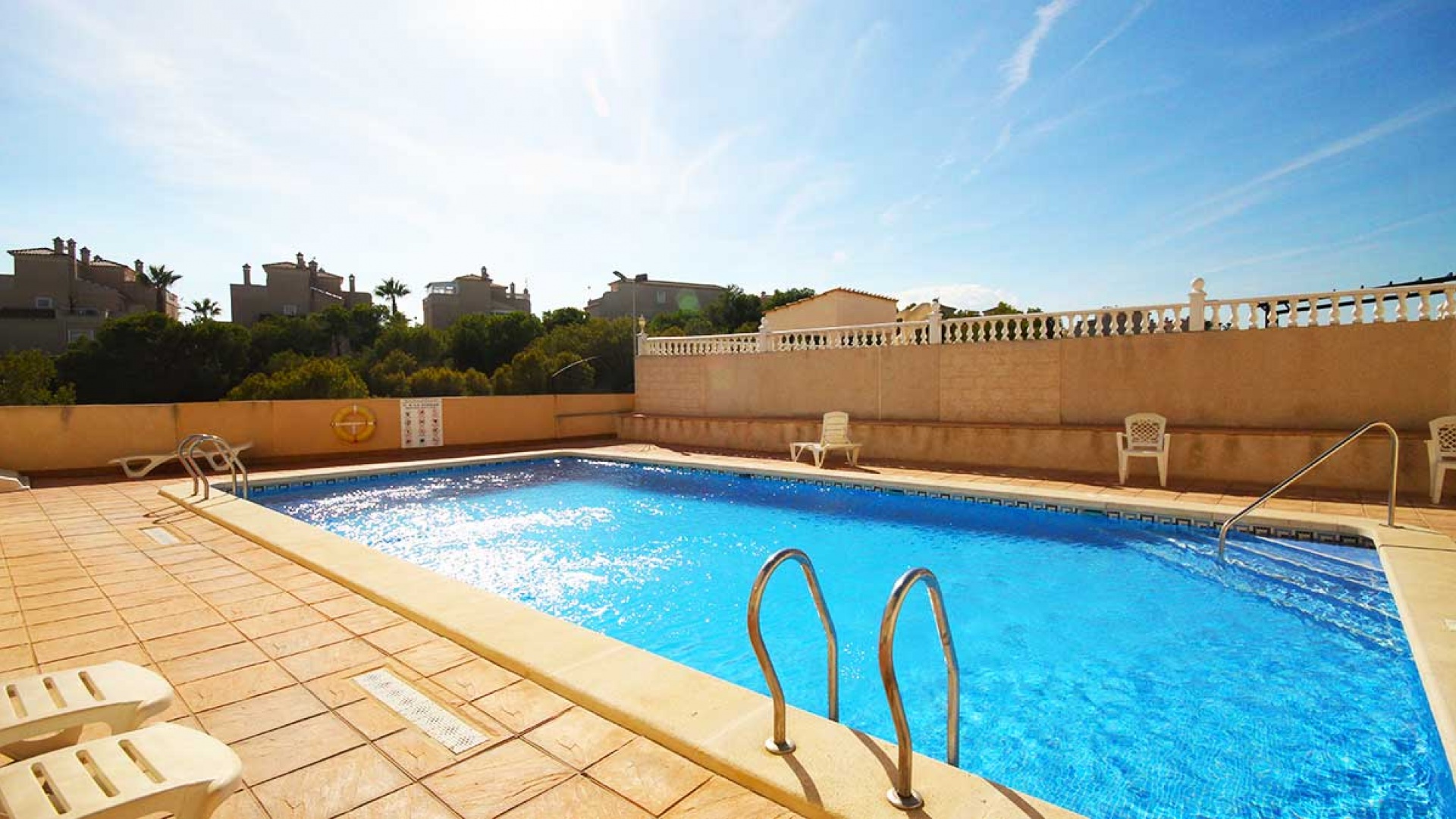 Resale - Villa - Playa Flamenca - La Pinada