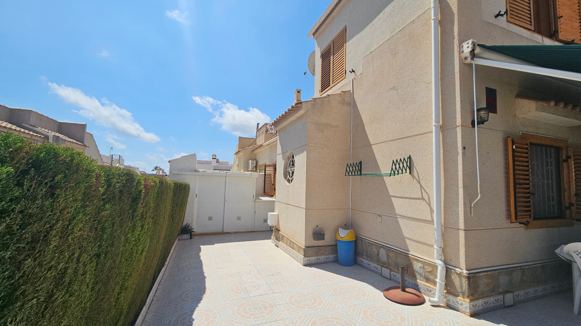 Resale - Villa - Playa Flamenca - serena