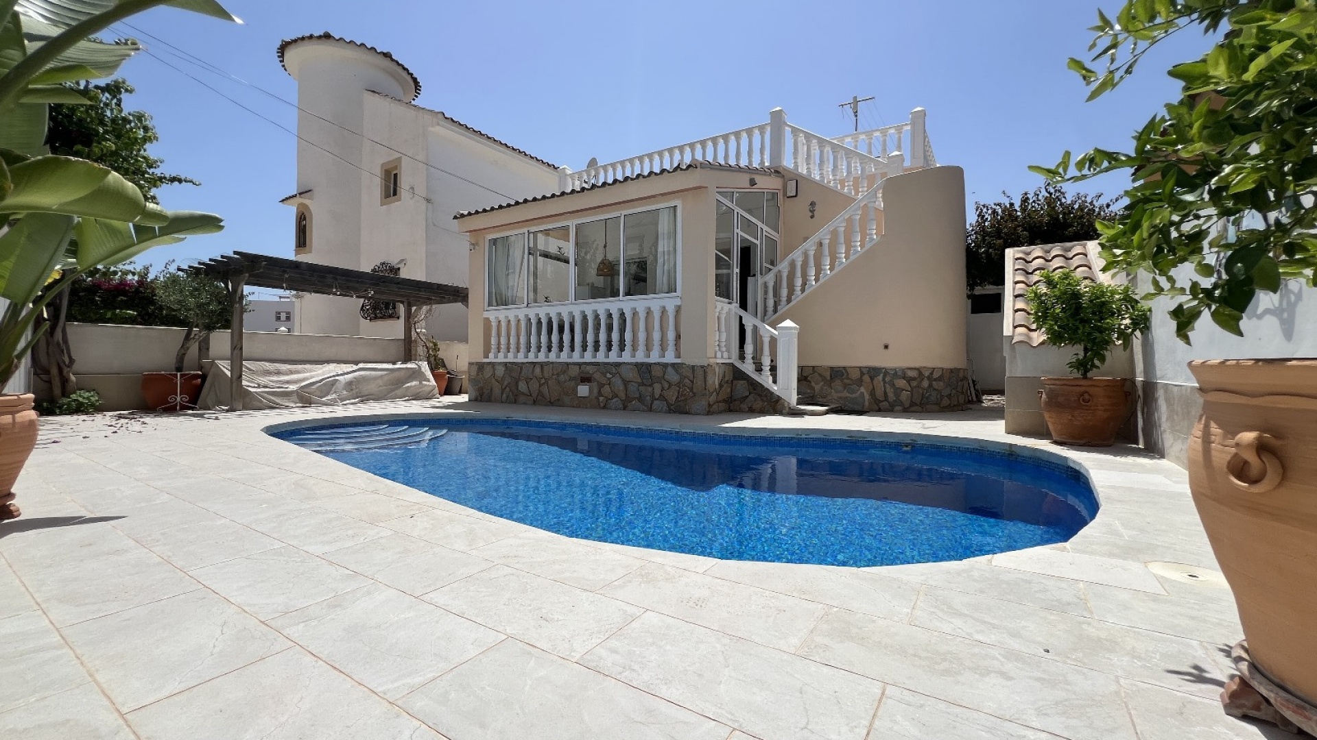 Resale - Villa - Playa Flamenca - Urb Horizonte