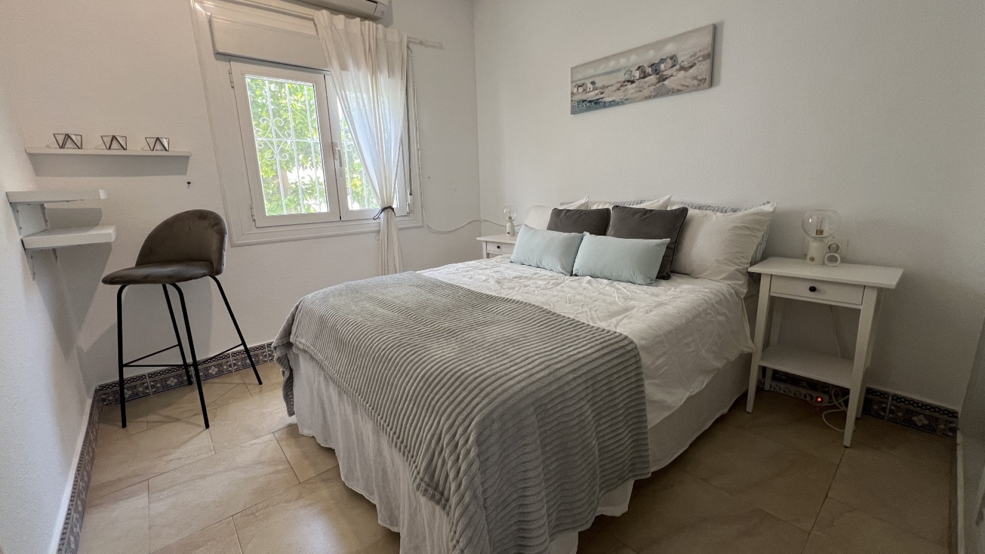 Resale - Villa - Playa Flamenca - Urb Horizonte