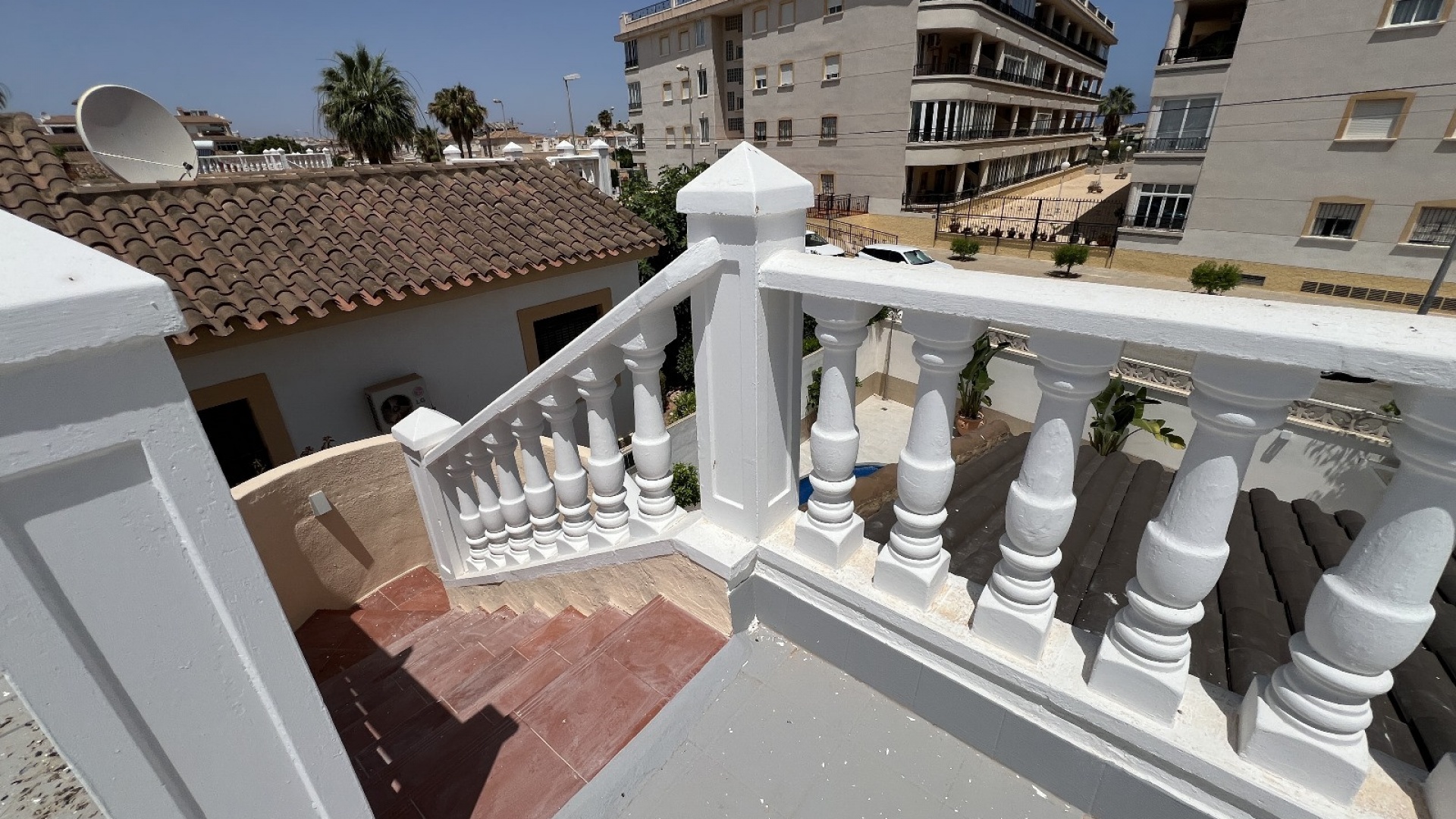 Resale - Villa - Playa Flamenca - Urb Horizonte