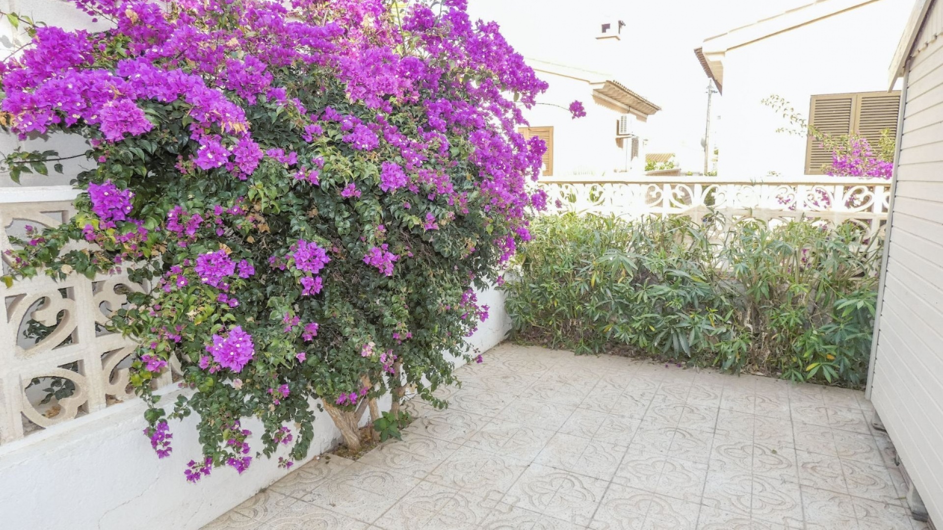 Resale - Villa - Playa Flamenca - Urb Horizonte