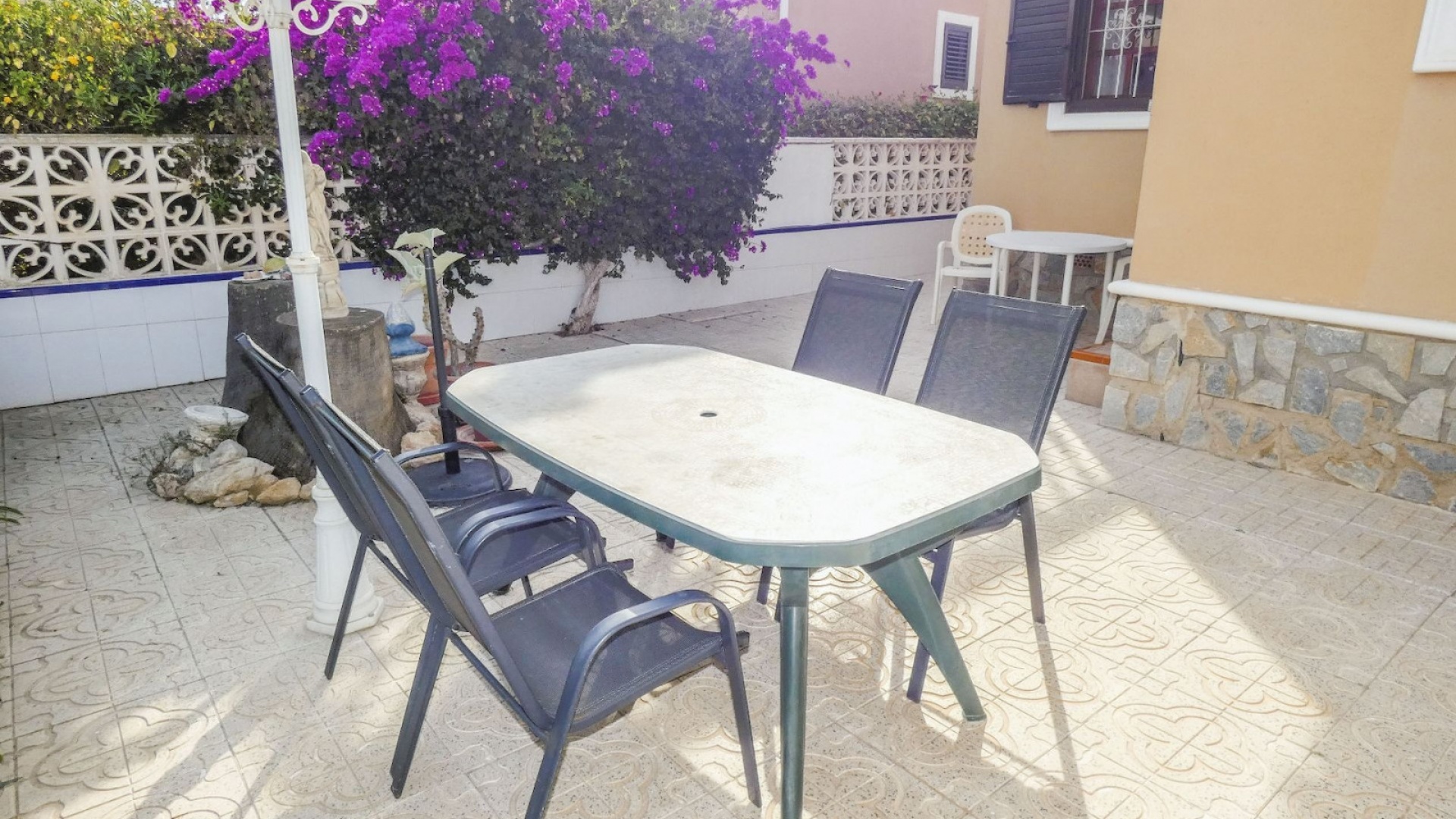 Resale - Villa - Playa Flamenca - Urb Horizonte