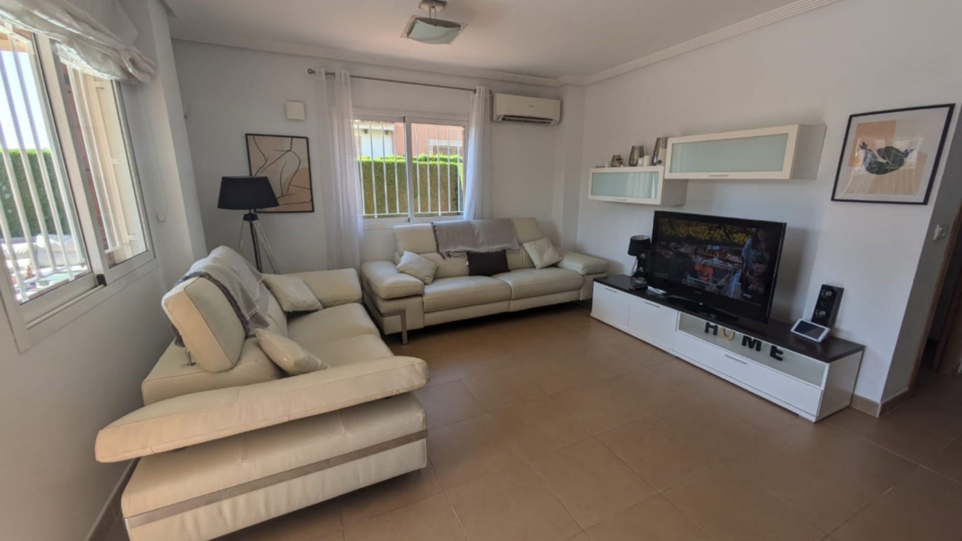 Resale - Villa - Playa Flamenca - zeniamar