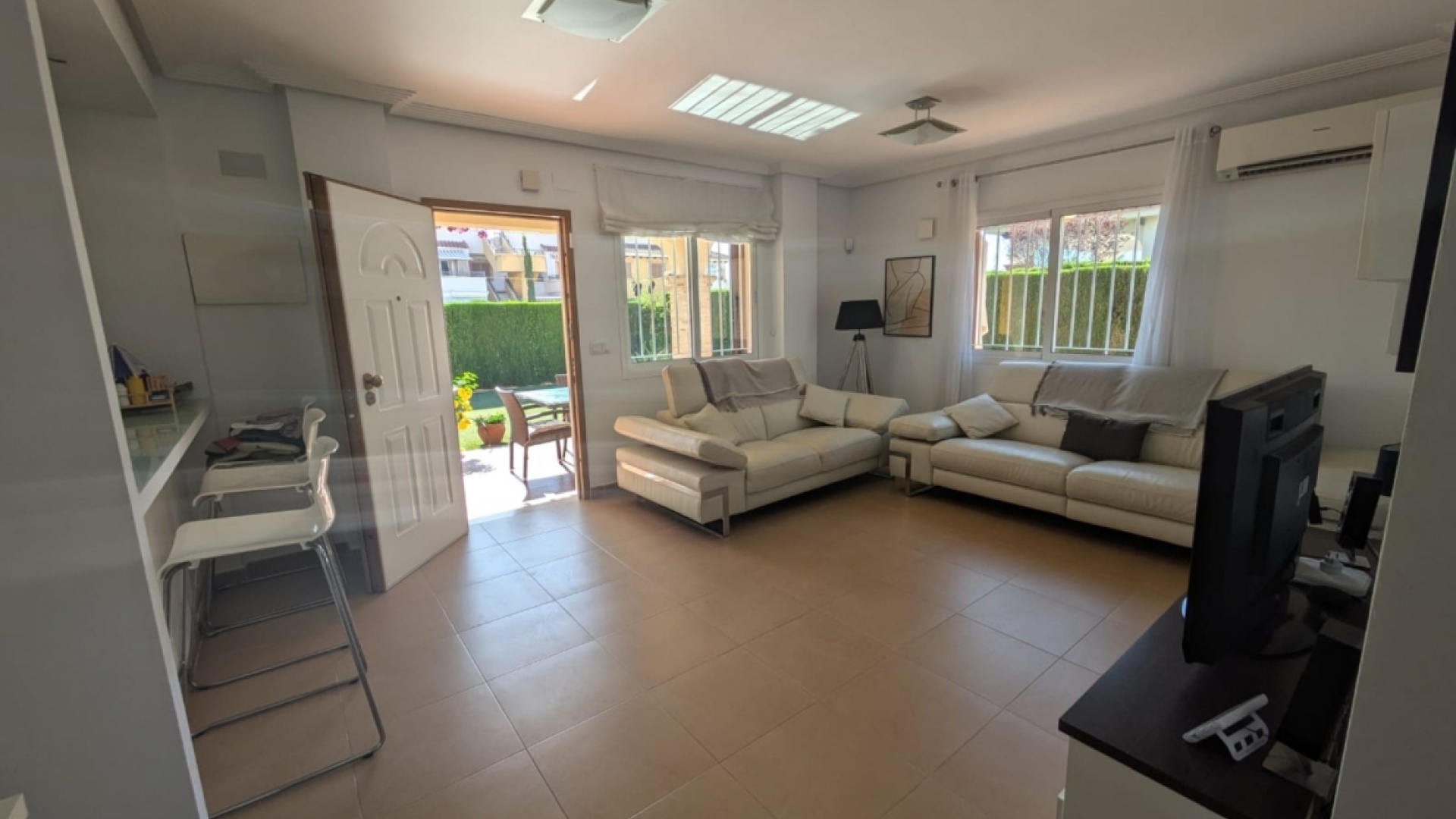 Resale - Villa - Playa Flamenca - zeniamar