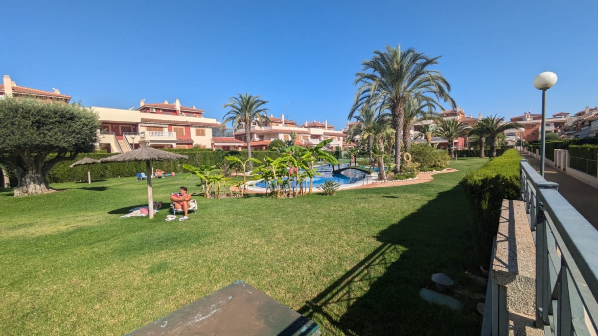 Resale - Villa - Playa Flamenca - zeniamar