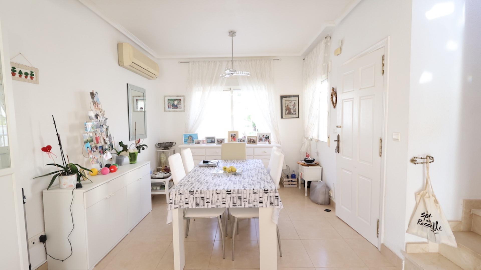 Resale - Villa - Playa Flamenca