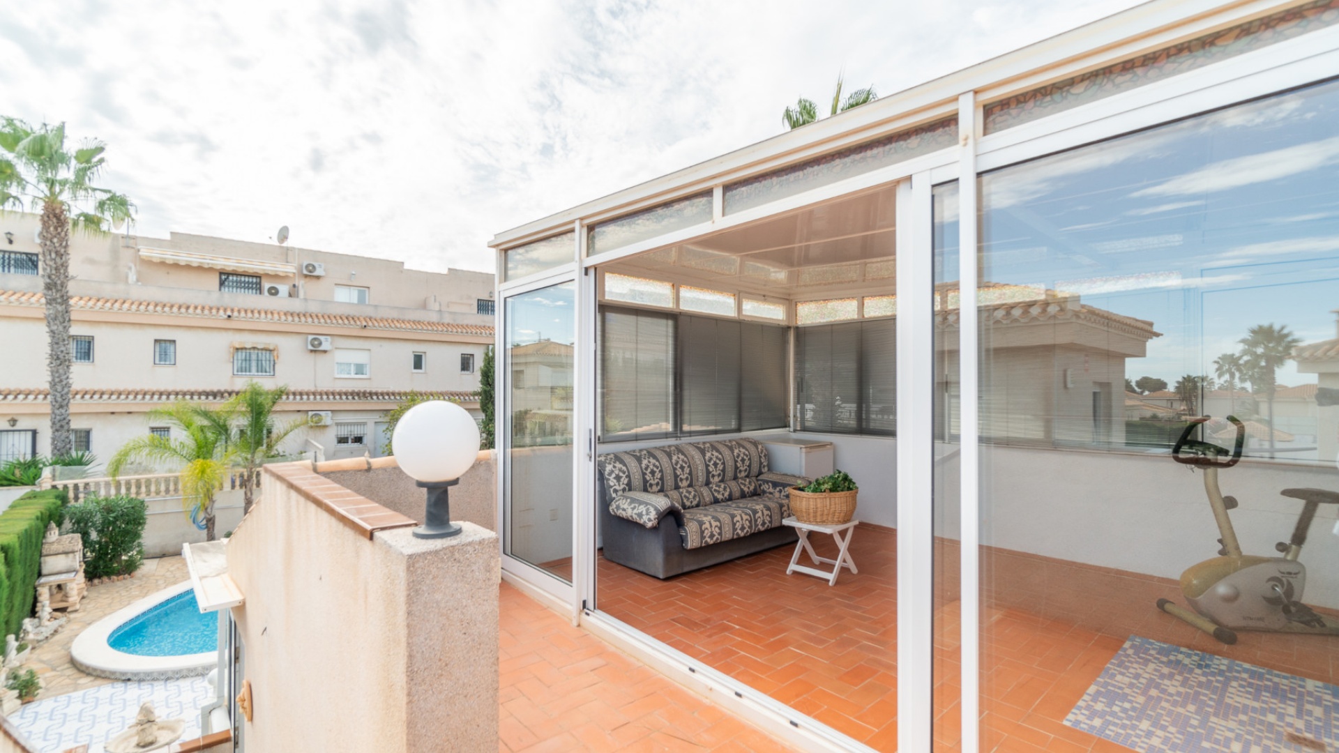 Resale - Villa - Playa Flamenca