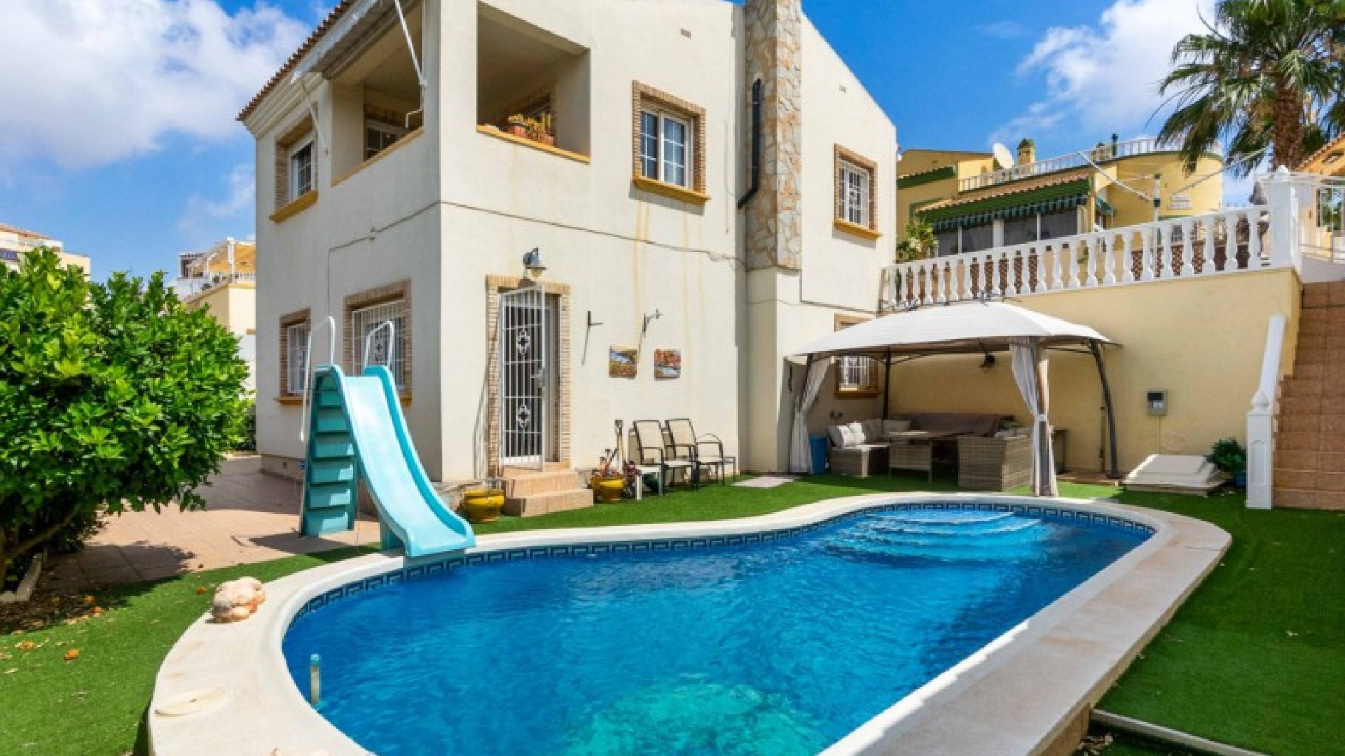 Resale - Villa - Playa Flamenca