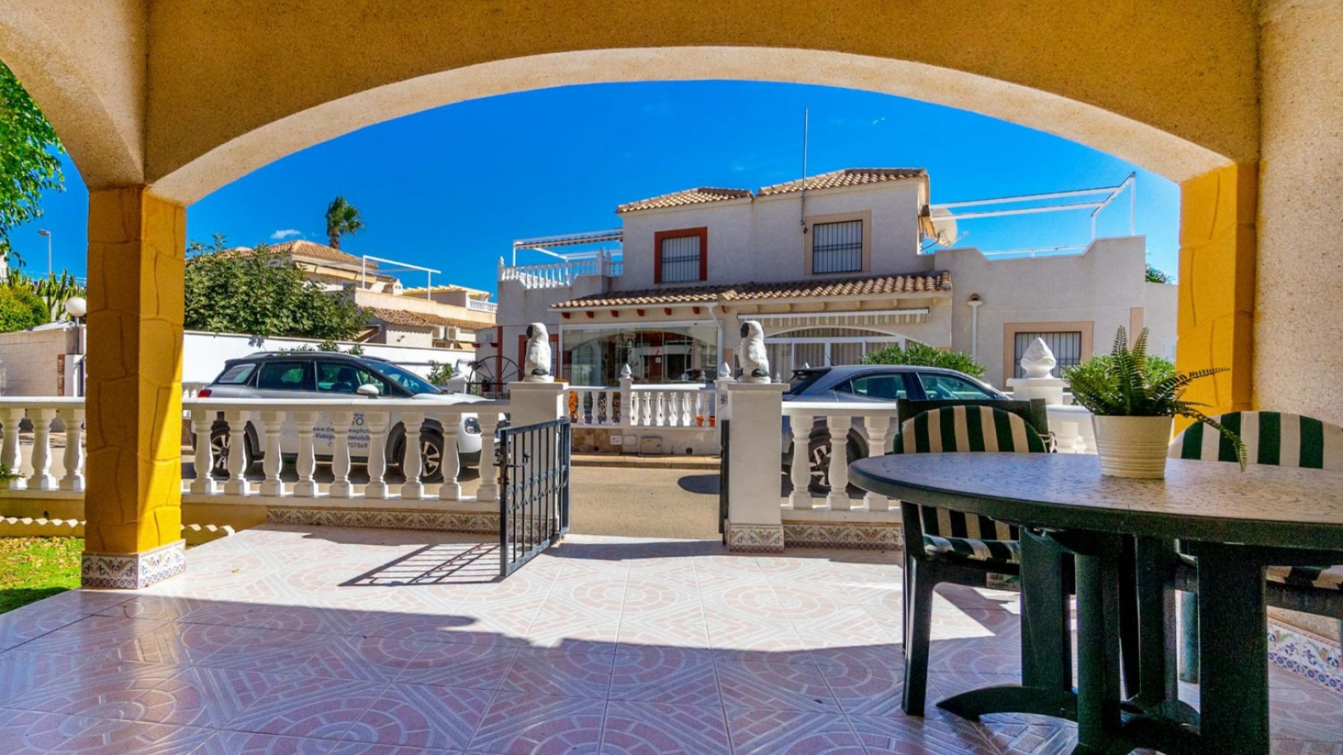 Resale - Villa - Punta Prima - serena