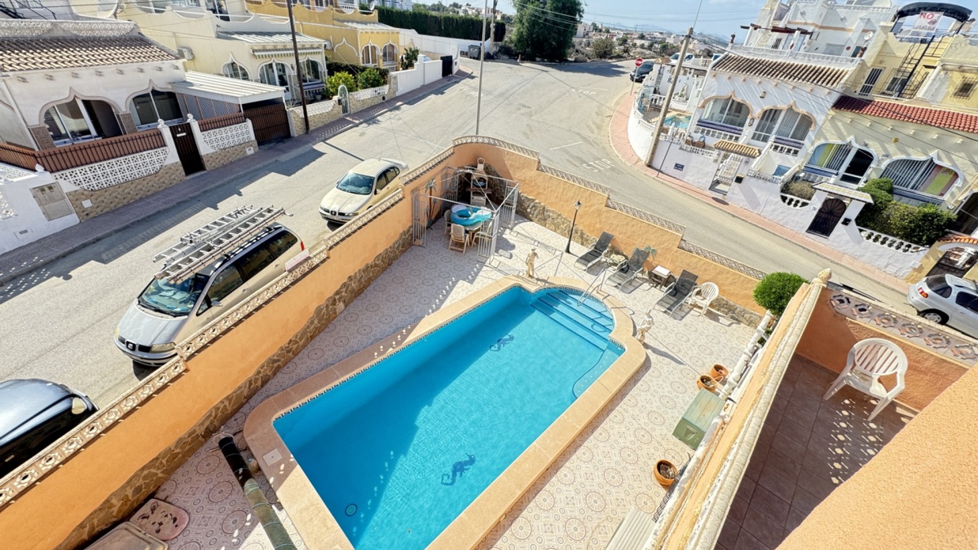 Resale - Villa - San Miguel de Salinas - balcon costa