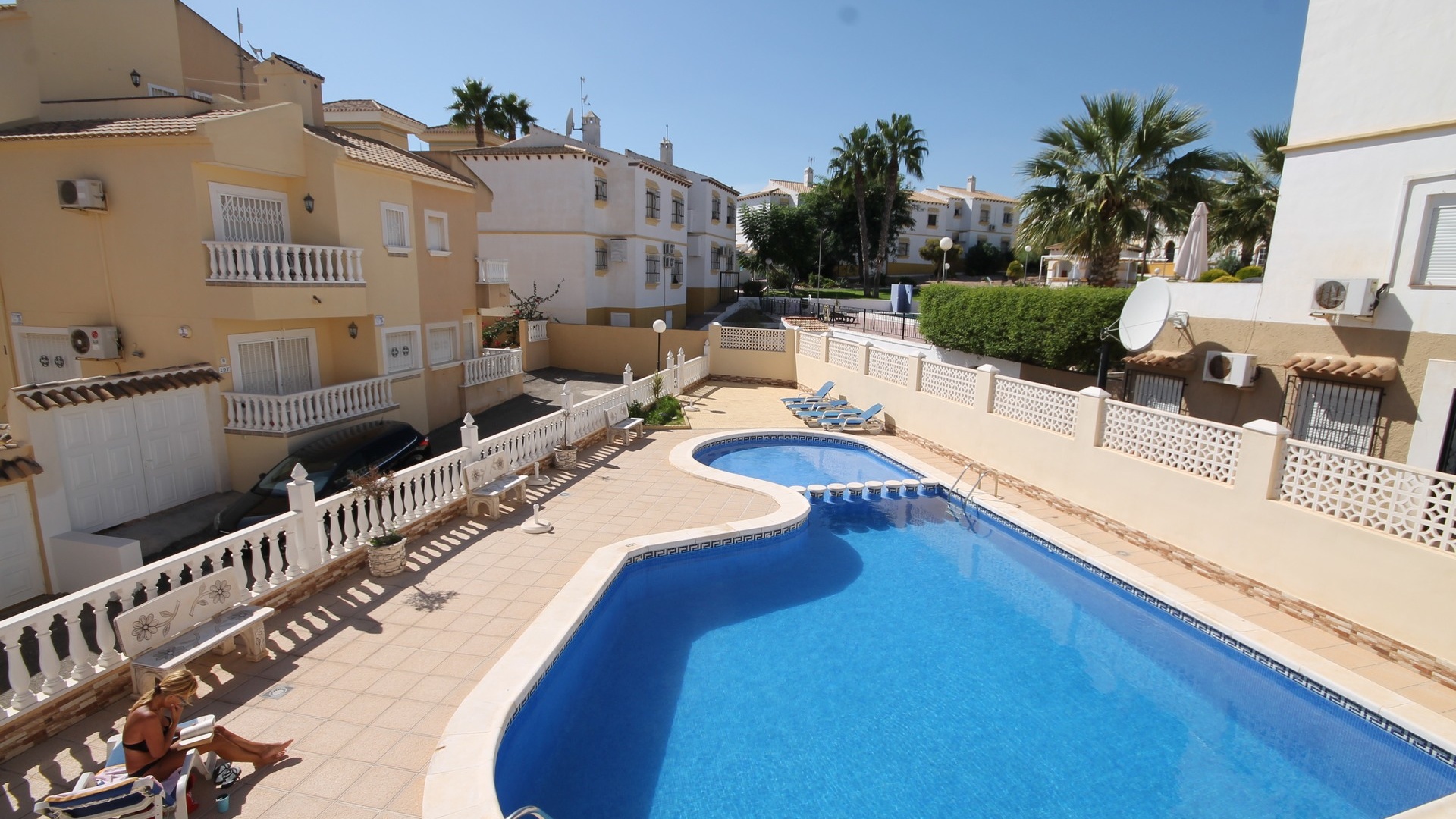 Resale - Villa - San Miguel de Salinas - San Miguel De Salinas