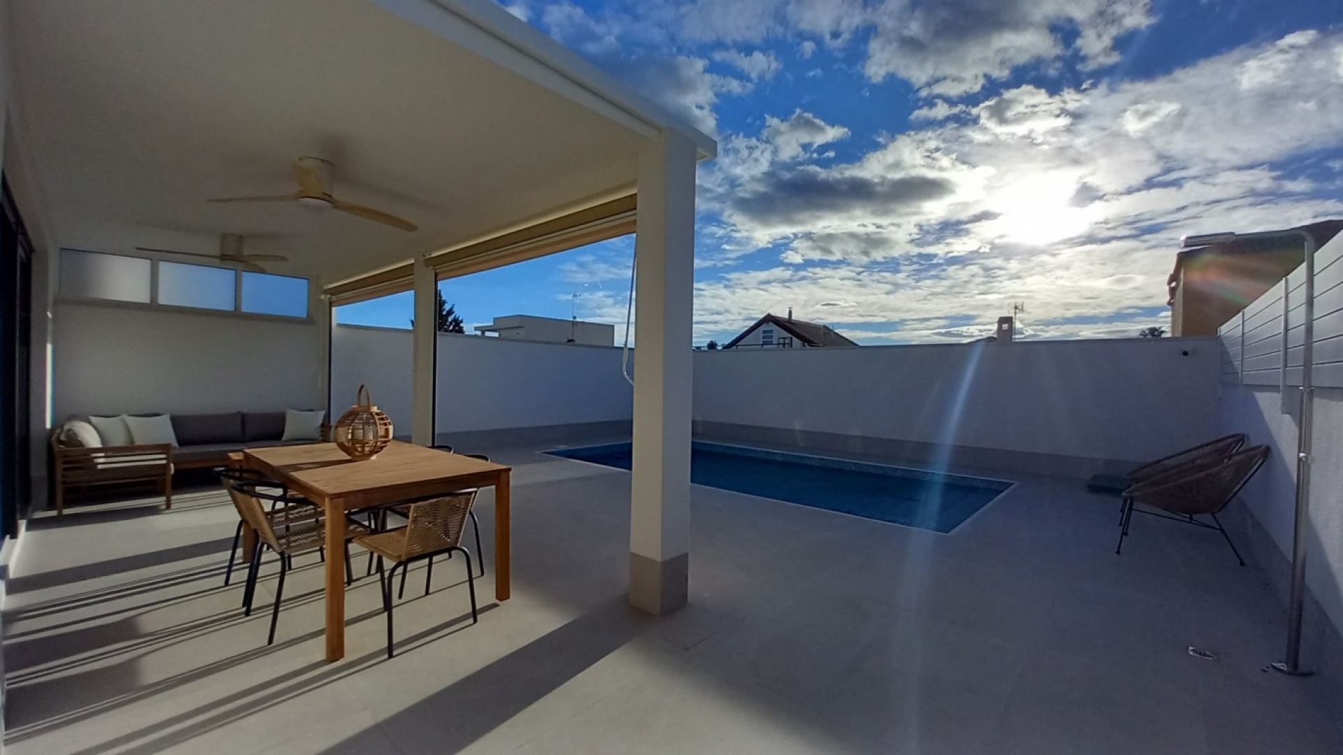 Resale - Villa - Torrevieja - El Chaparral