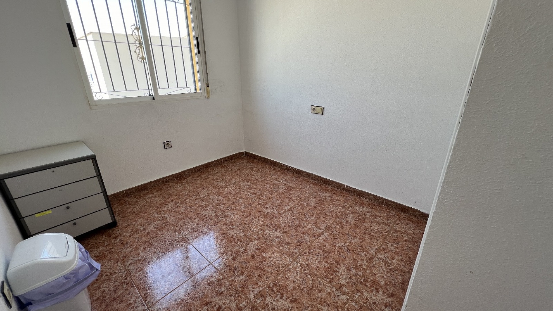 Resale - Villa - Torrevieja - jardin del mar