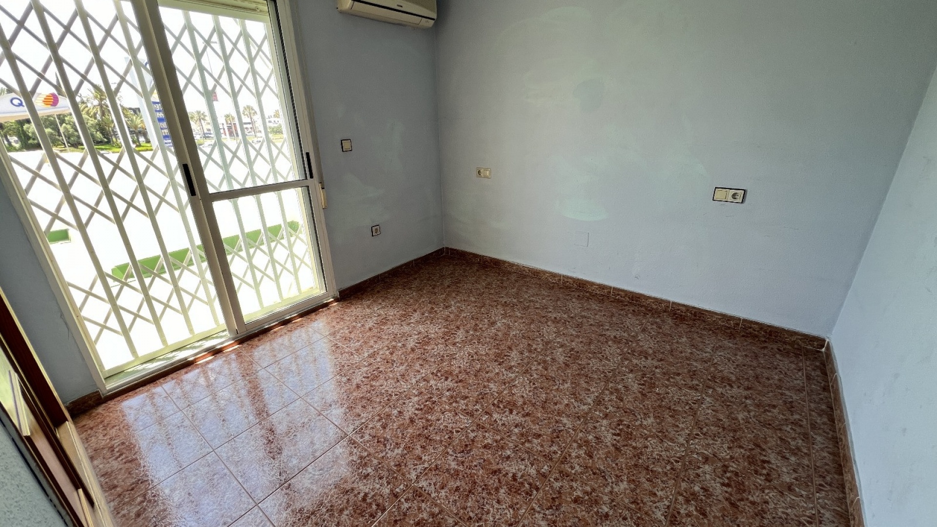 Resale - Villa - Torrevieja - jardin del mar