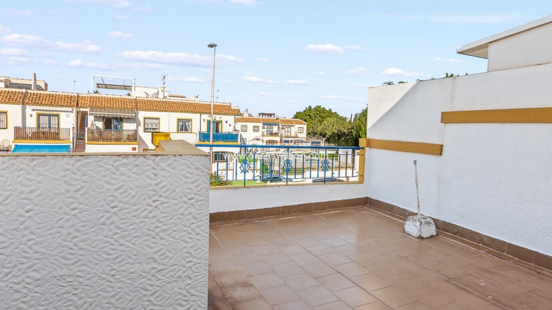 Resale - Villa - Torrevieja - jardin del mar