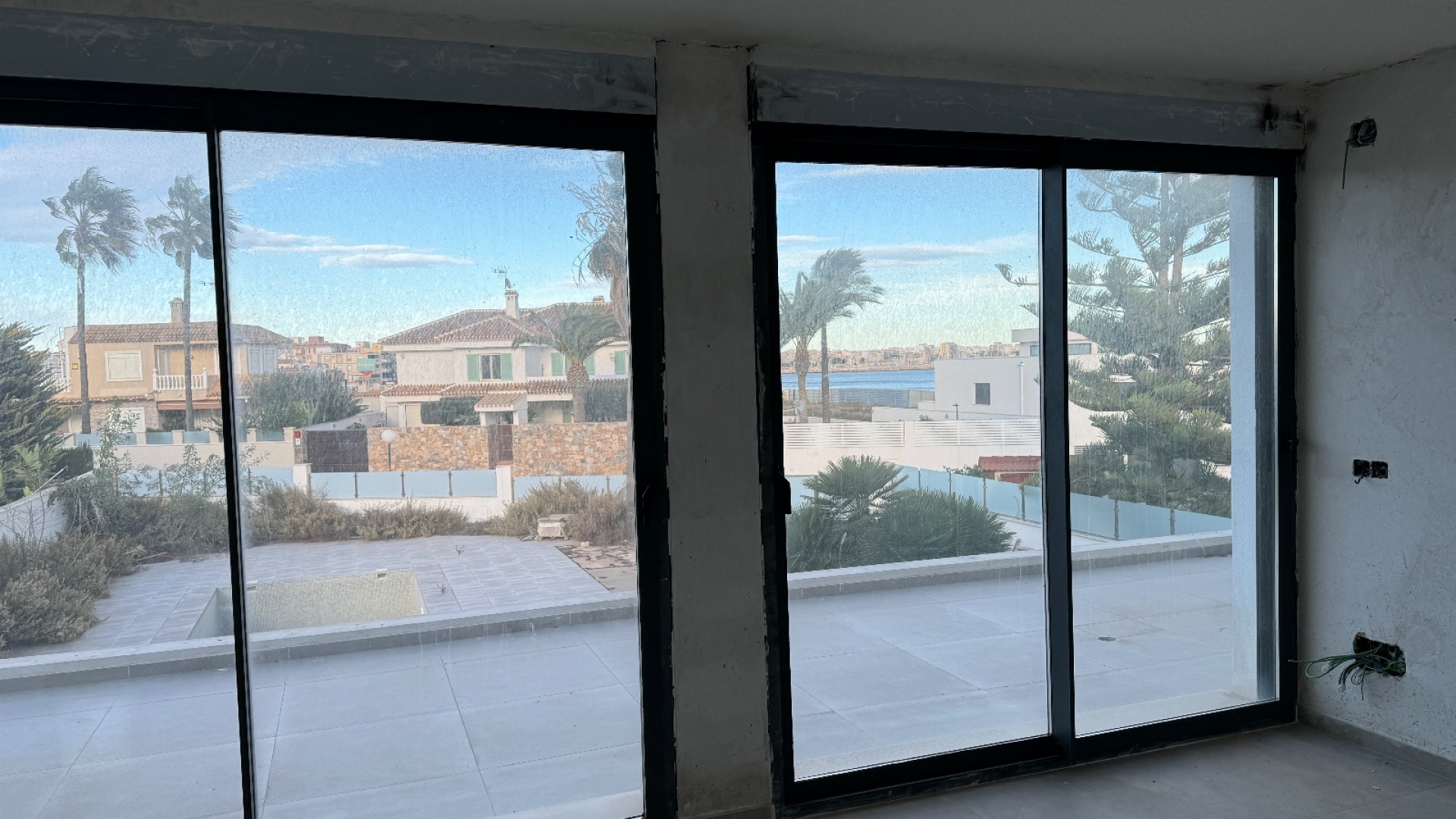 Resale - Villa - Torrevieja - La Veleta