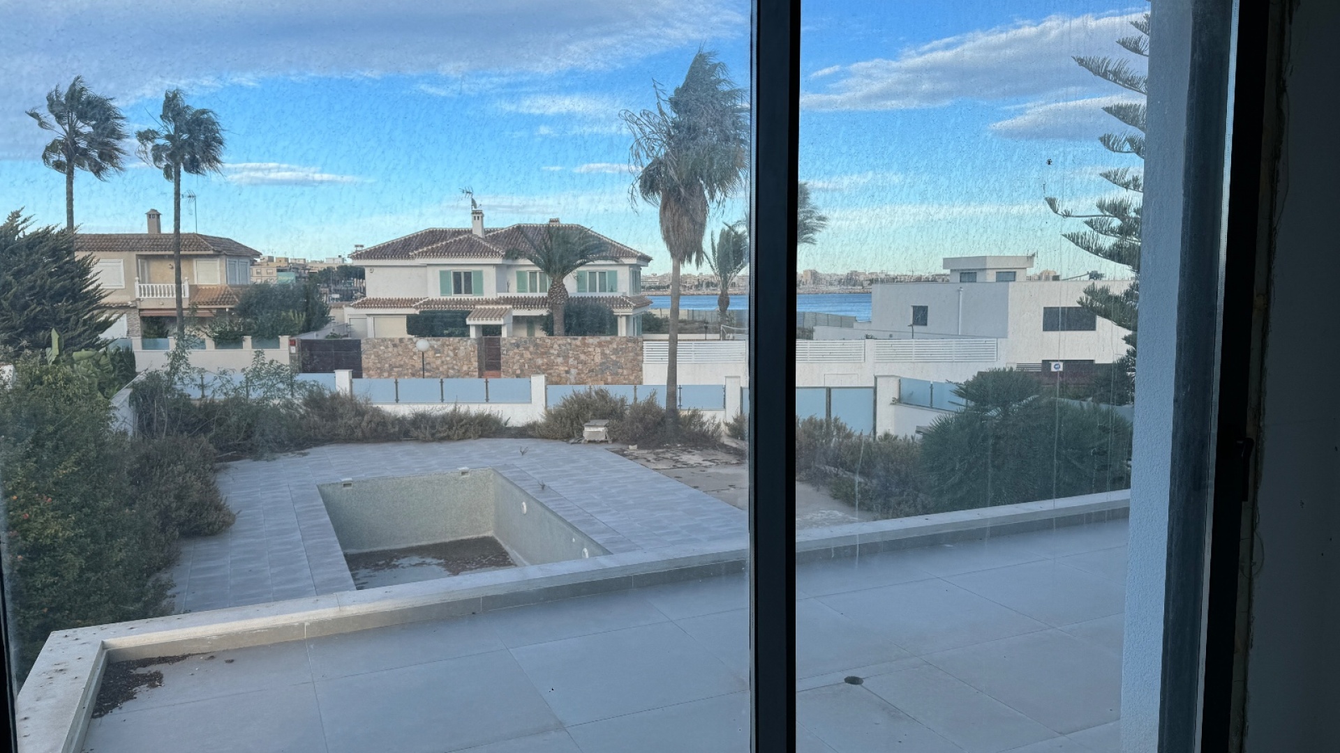 Resale - Villa - Torrevieja - La Veleta