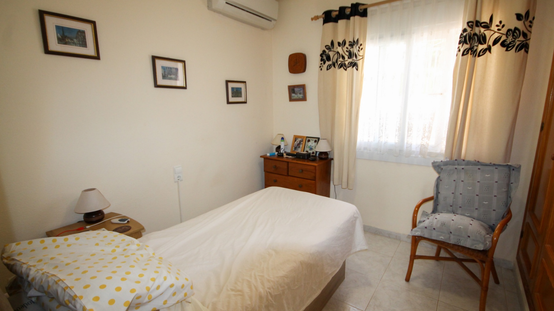 Resale - Villa - Villamartin - blue lagoon