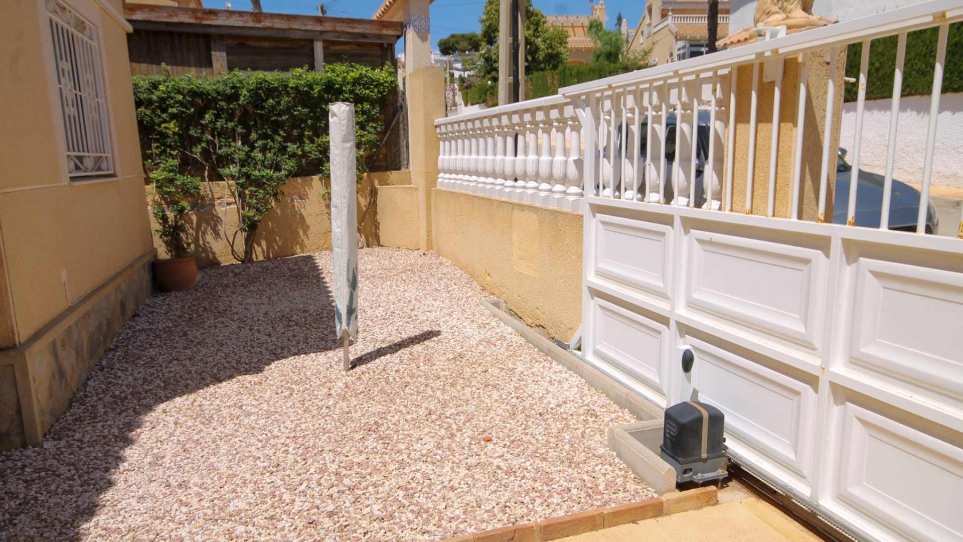 Resale - Villa - Villamartin - blue lagoon