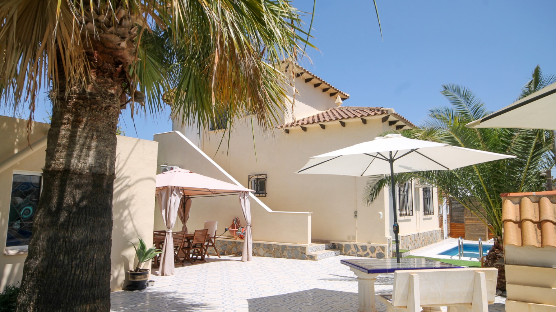 Resale - Villa - Villamartin - blue lagoon