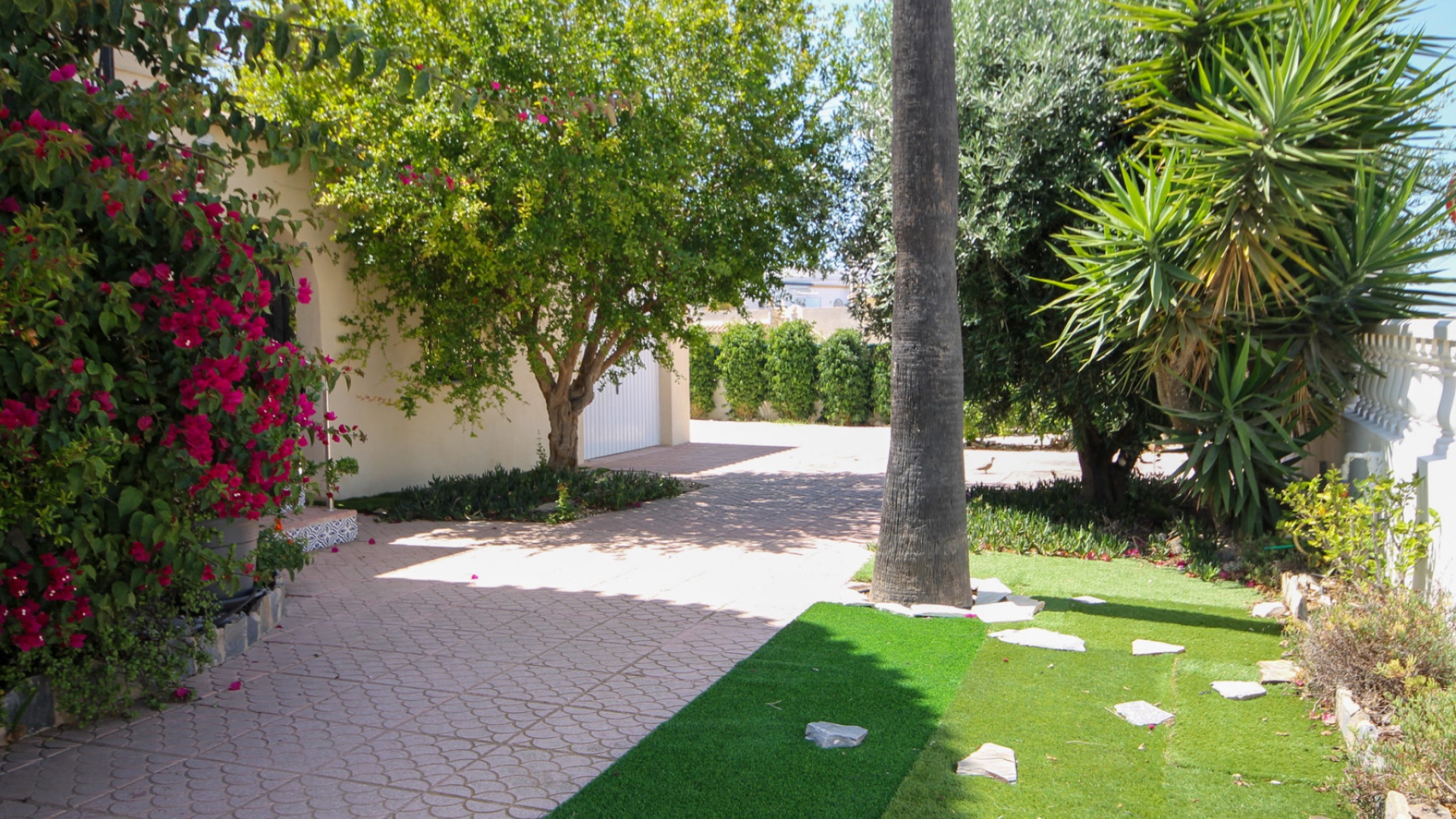 Resale - Villa - Villamartin - blue lagoon