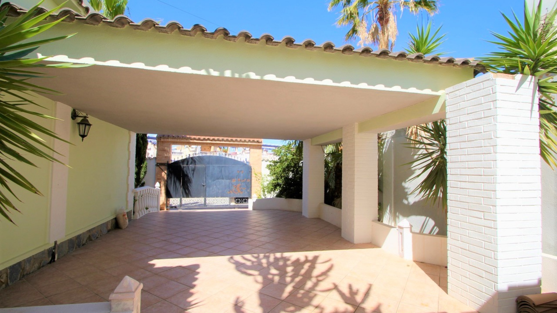 Resale - Villa - Villamartin - blue lagoon