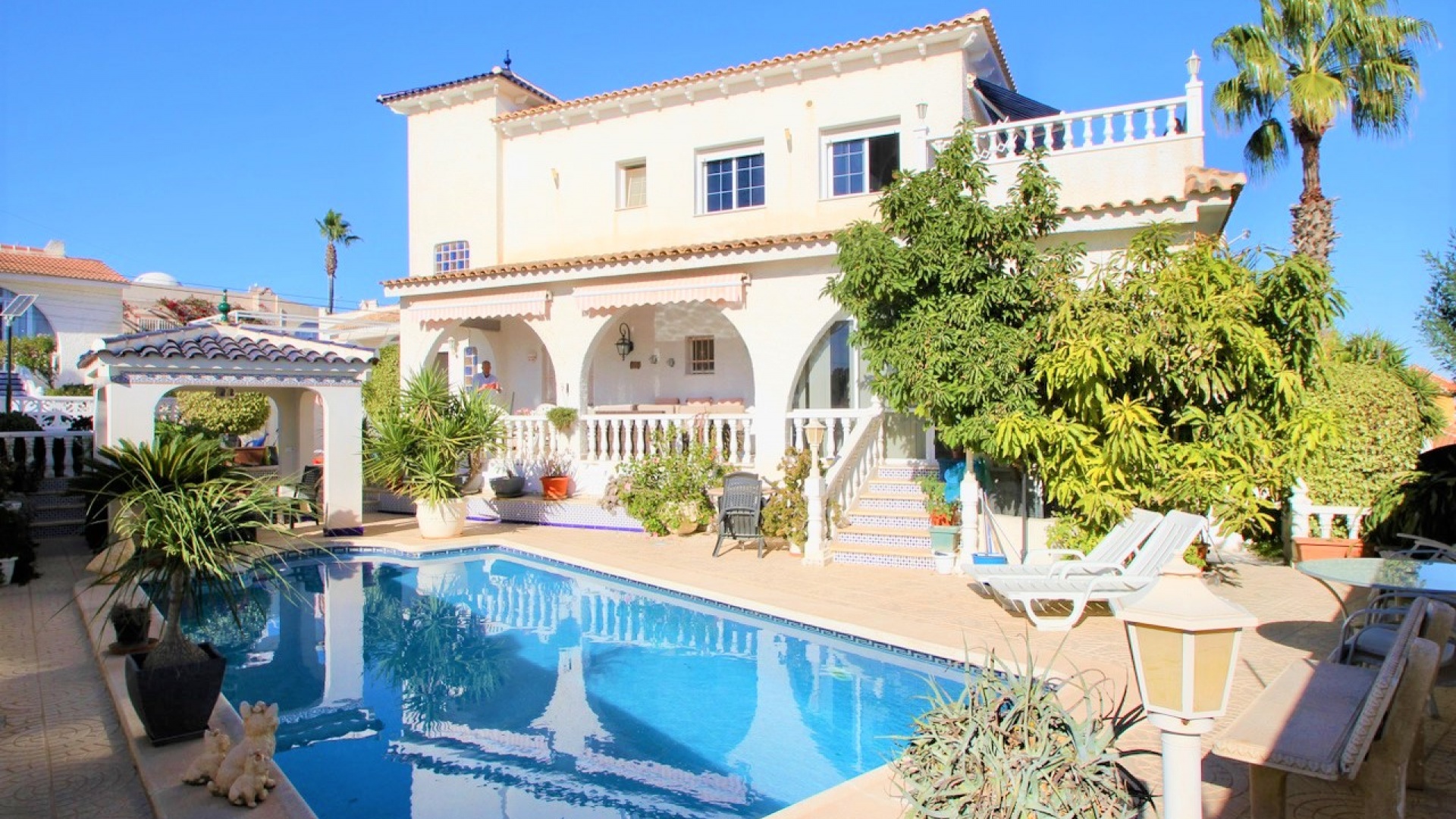 Resale - Villa - Villamartin - blue lagoon