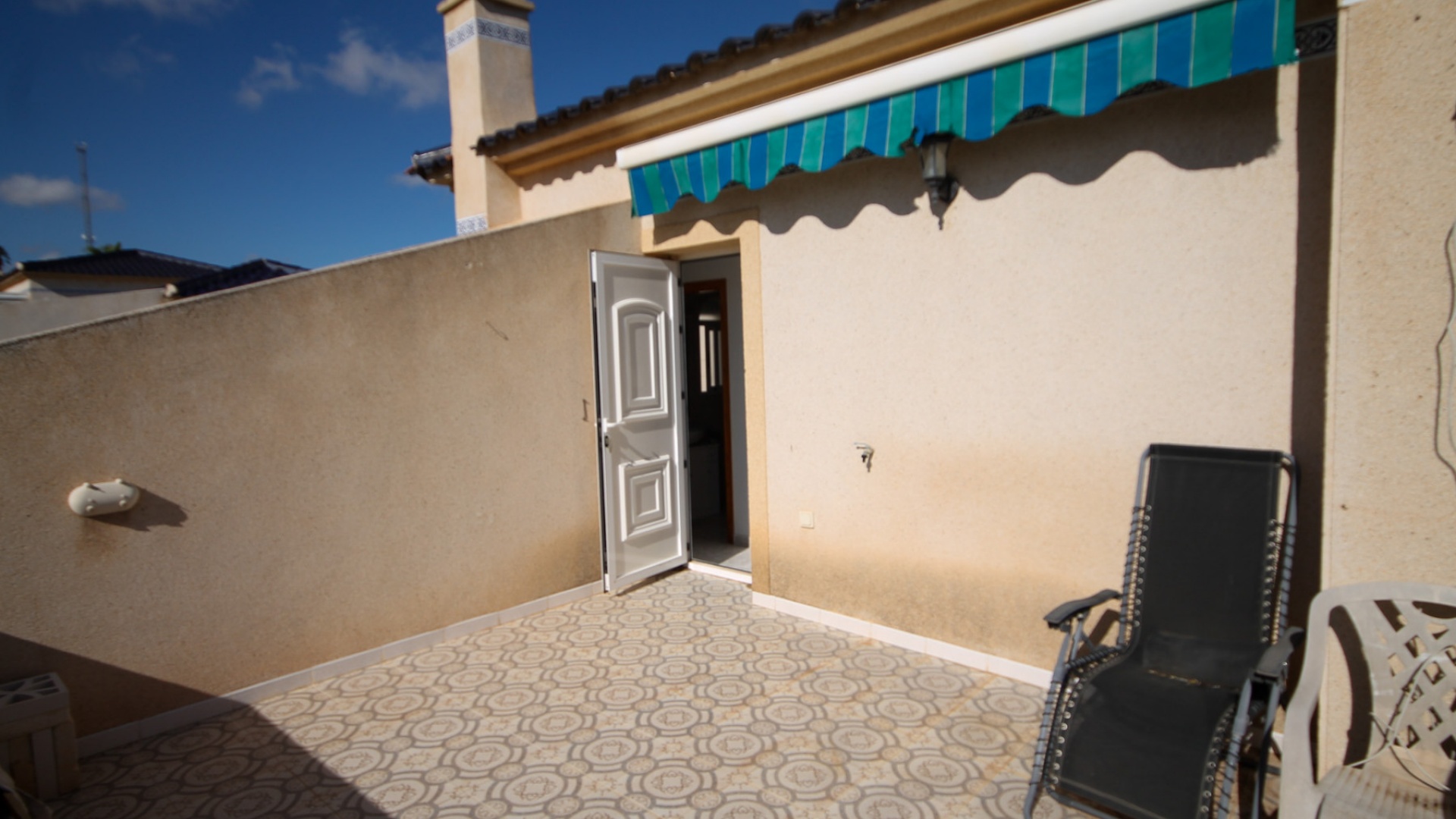 Resale - Villa - Villamartin - blue lagoon