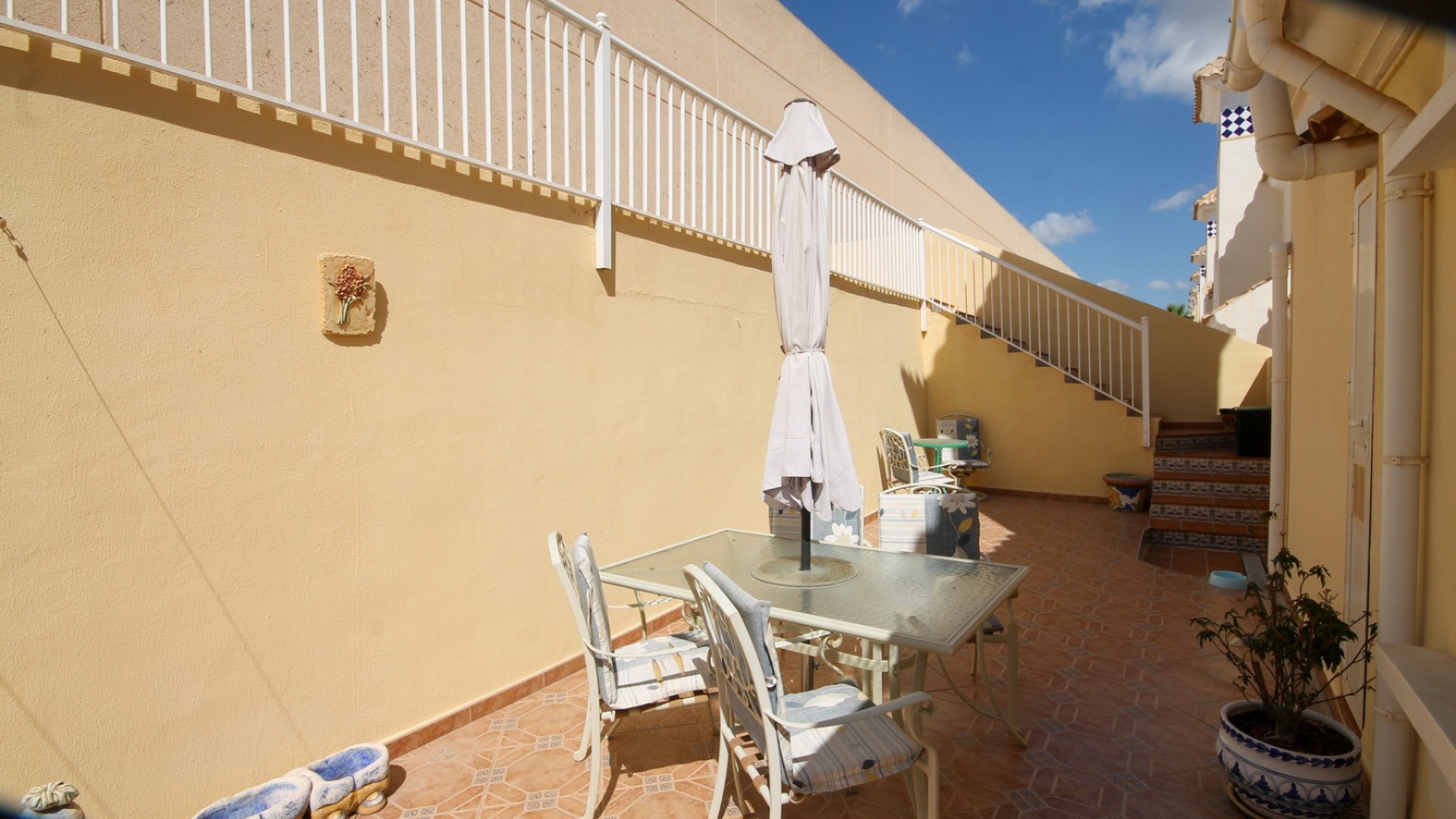 Resale - Villa - Villamartin - bosque de las lomas