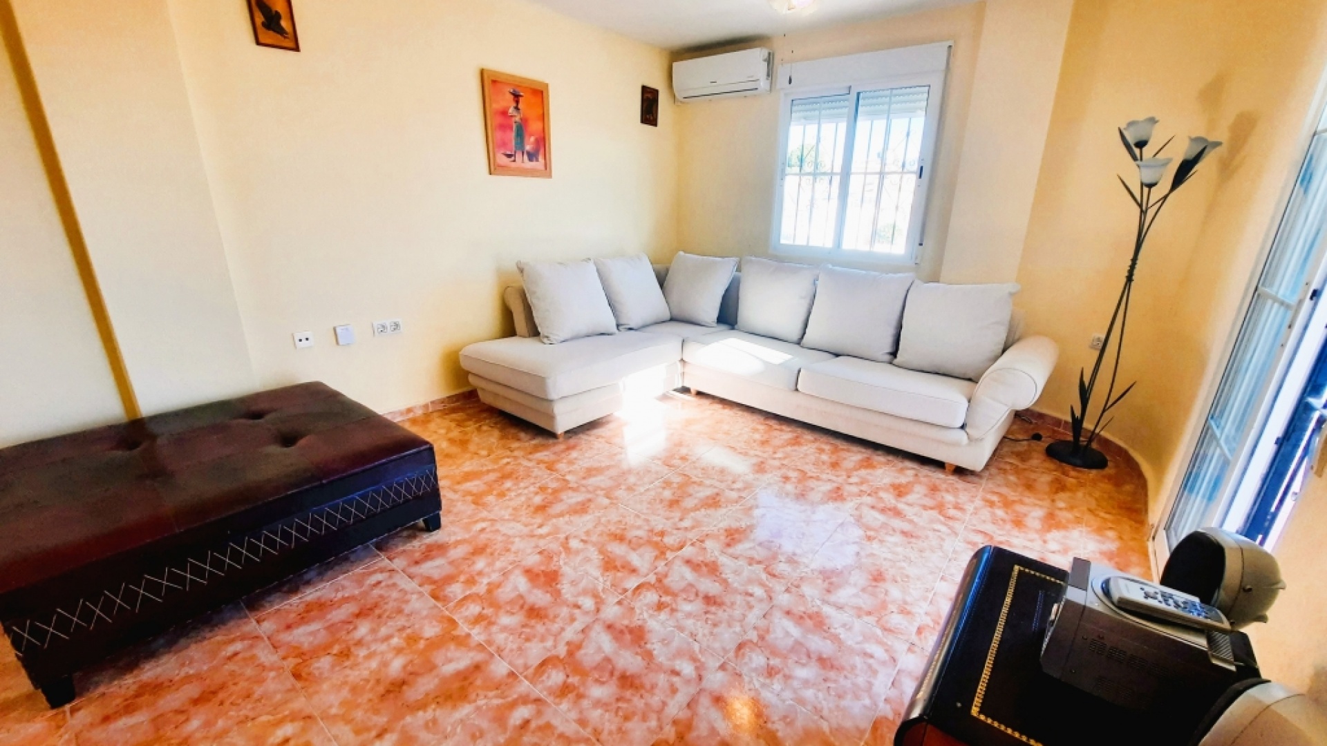 Resale - Villa - Villamartin - bosque de las lomas