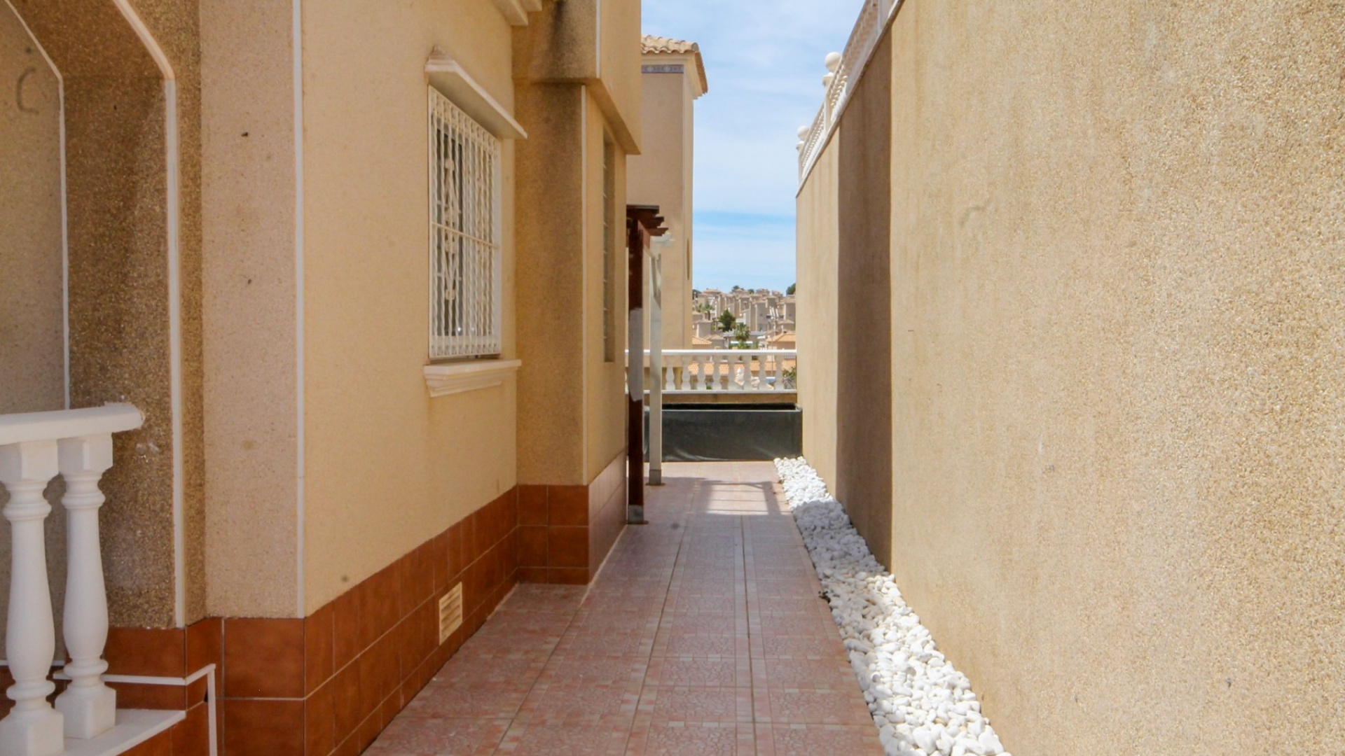 Resale - Villa - Villamartin - El Galan