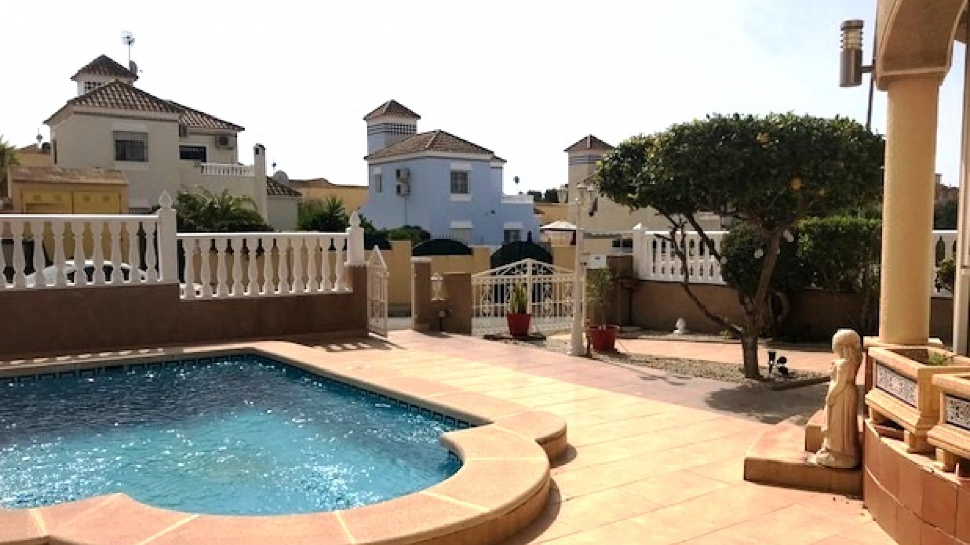 Resale - Villa - Villamartin - El Galan