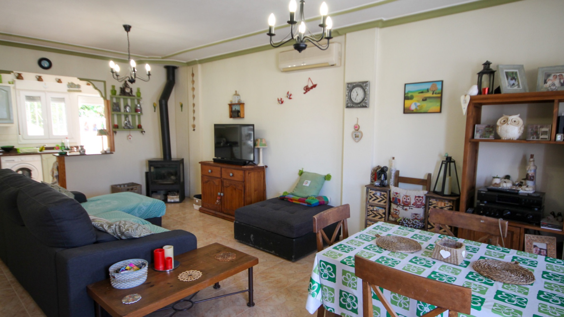 Resale - Villa - Villamartin - El Galan