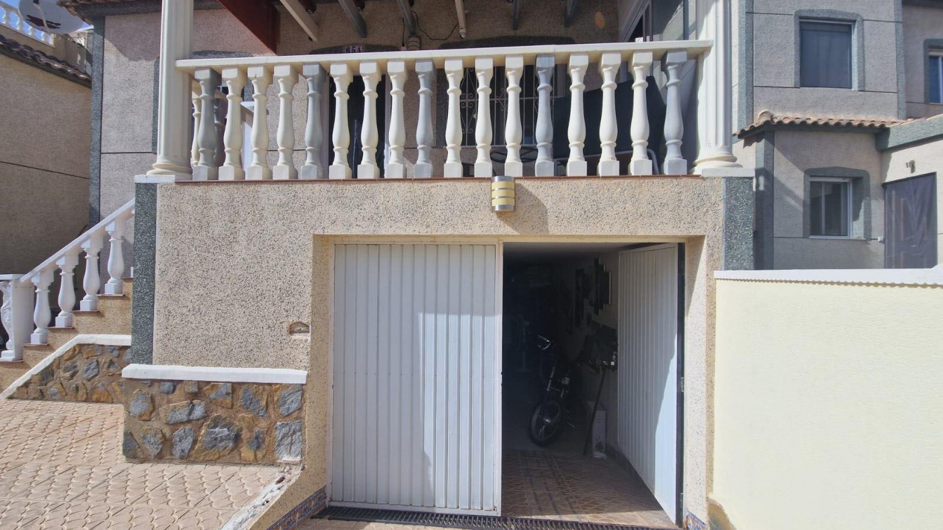 Resale - Villa - Villamartin - El Galan